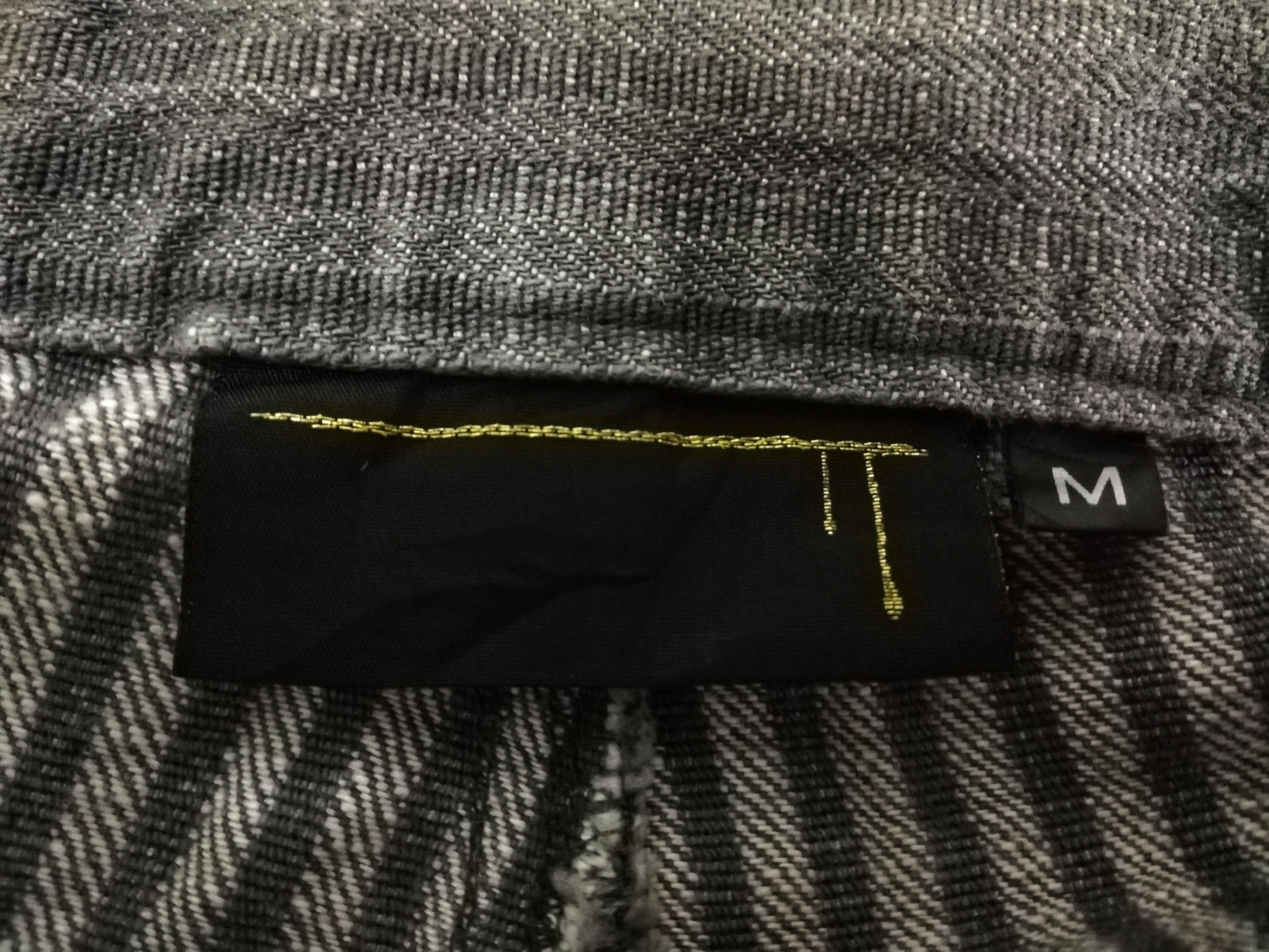 Japanese Brand 🔥Reconstructed Zipper Distressed Denim Trouser Pants🔥 Size US 33 - 14 Thumbnail