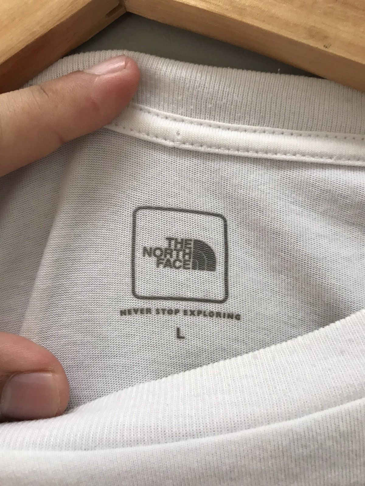 The North Face The North Face Mountain Graphics T-shirts Size US L / EU 52-54 / 3 - 7 Thumbnail