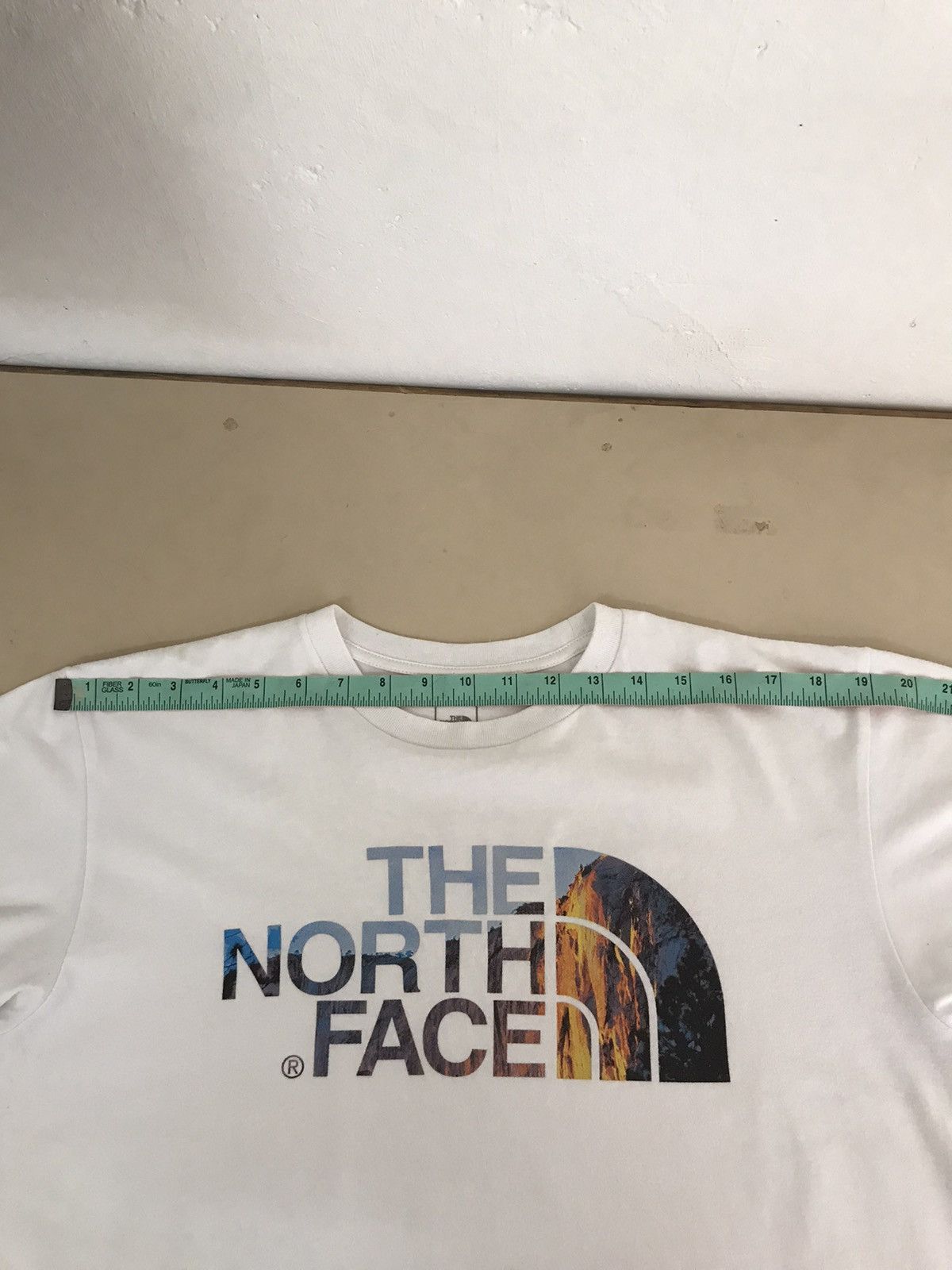 The North Face The North Face Mountain Graphics T-shirts Size US L / EU 52-54 / 3 - 11 Thumbnail