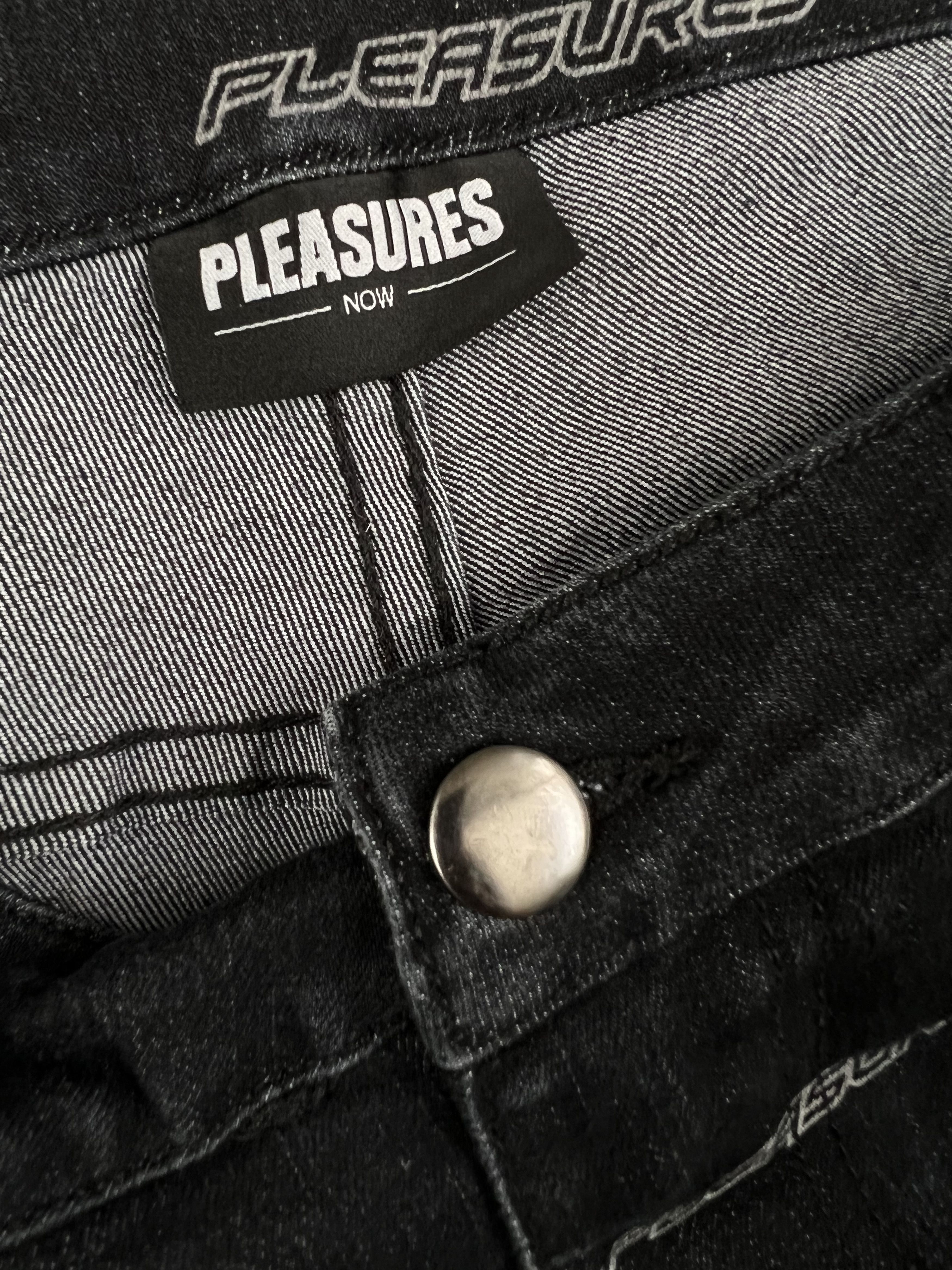 Pleasures Pleasures Black Repeat Logo Typhoon Denim Jeans Sz. 36 Size US 36 / EU 52 - 4 Thumbnail