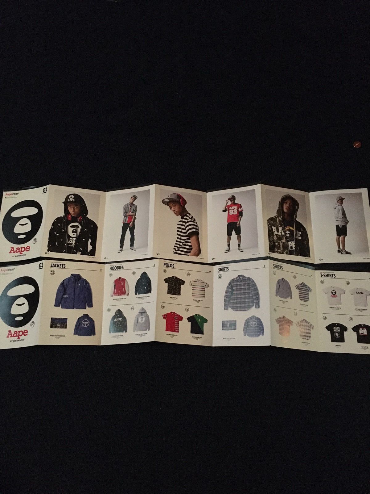 Aape AAPE BY A BATHING APE 2012 PAPER COLLECTION BOOK 2 SHEETS Size ONE SIZE - 1 Thumbnail