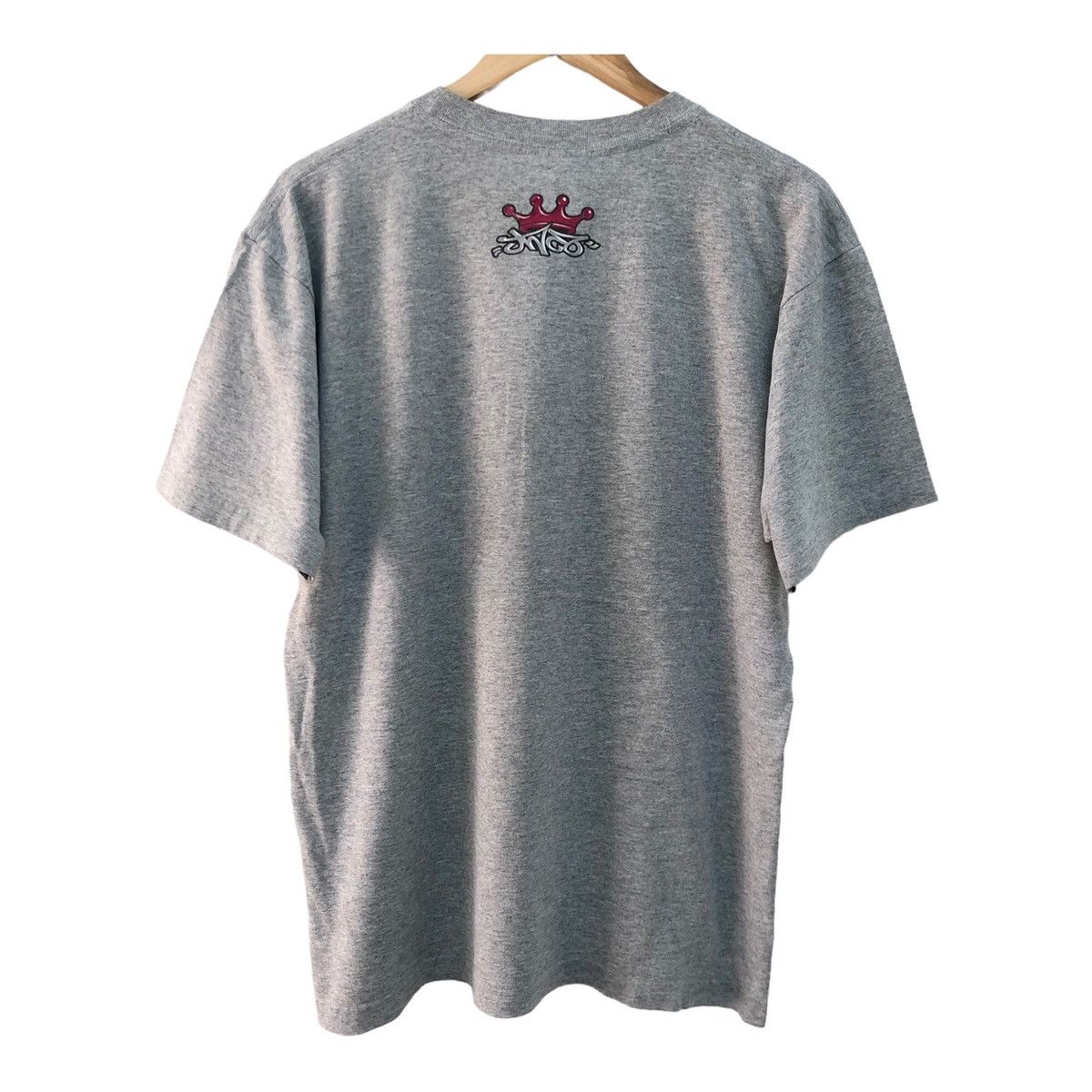 JNCO DOPE 🔥 VTG JNCO BIG CROWN TATTOO LOGO RAVE STREETWEAR TEE Size US L / EU 52-54 / 3 - 6 Thumbnail