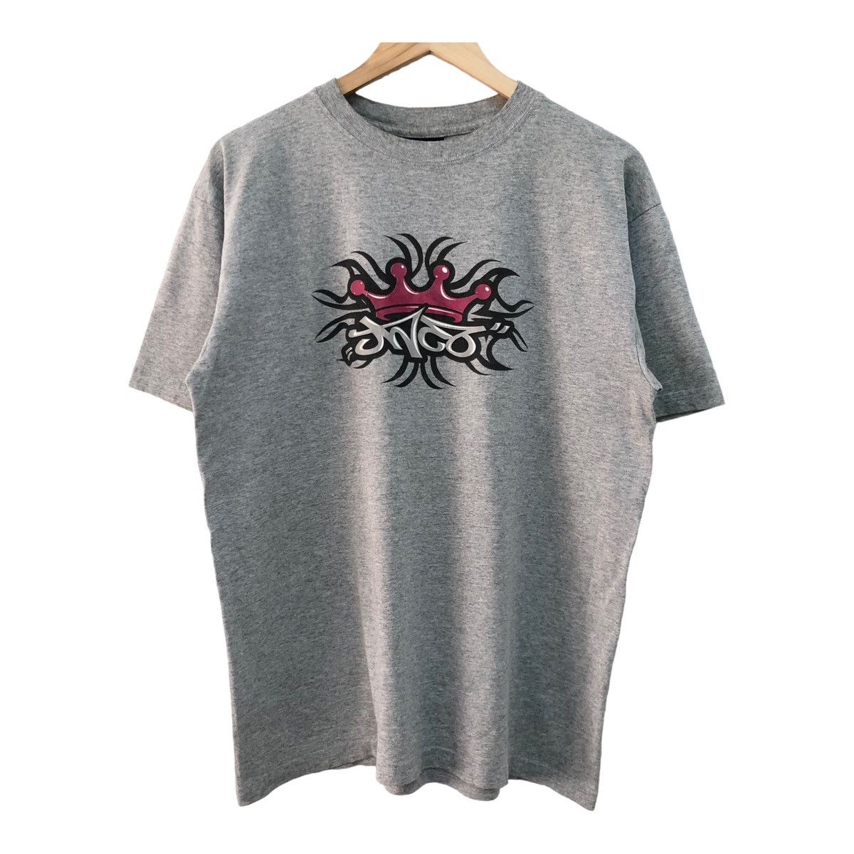 JNCO DOPE 🔥 VTG JNCO BIG CROWN TATTOO LOGO RAVE STREETWEAR TEE Size US L / EU 52-54 / 3 - 1 Thumbnail