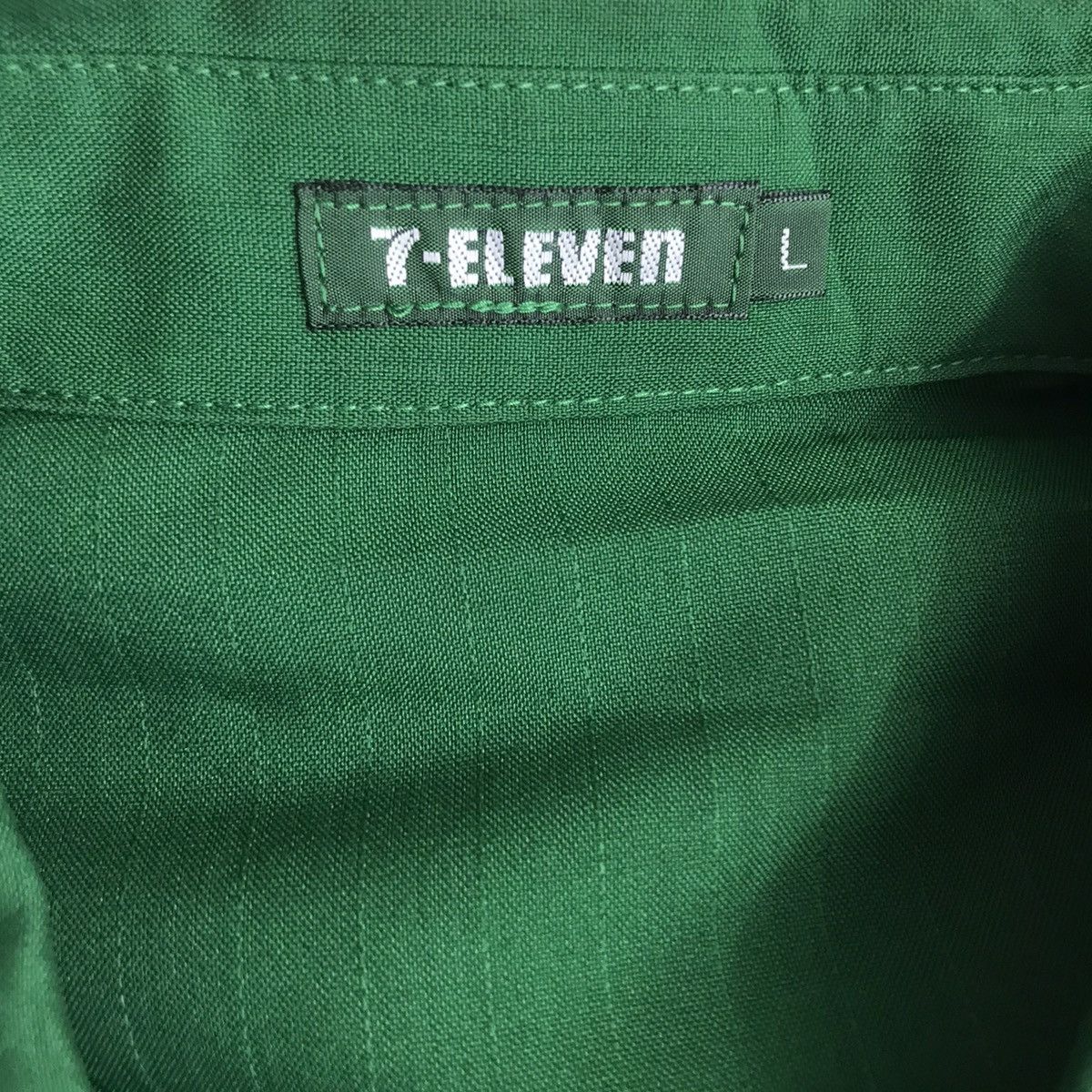 Vintage 7-ELEVEN 7E Seven 11 Supermarket Convenience Store Workwear Size US L / EU 52-54 / 3 - 6 Thumbnail