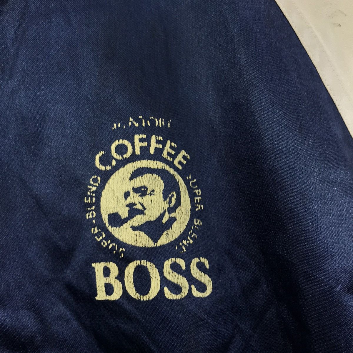 Other SUNTORY COFFEE Boss Drinks Advertisement Sukajan CoachJacket Size US XL / EU 56 / 4 - 5 Thumbnail