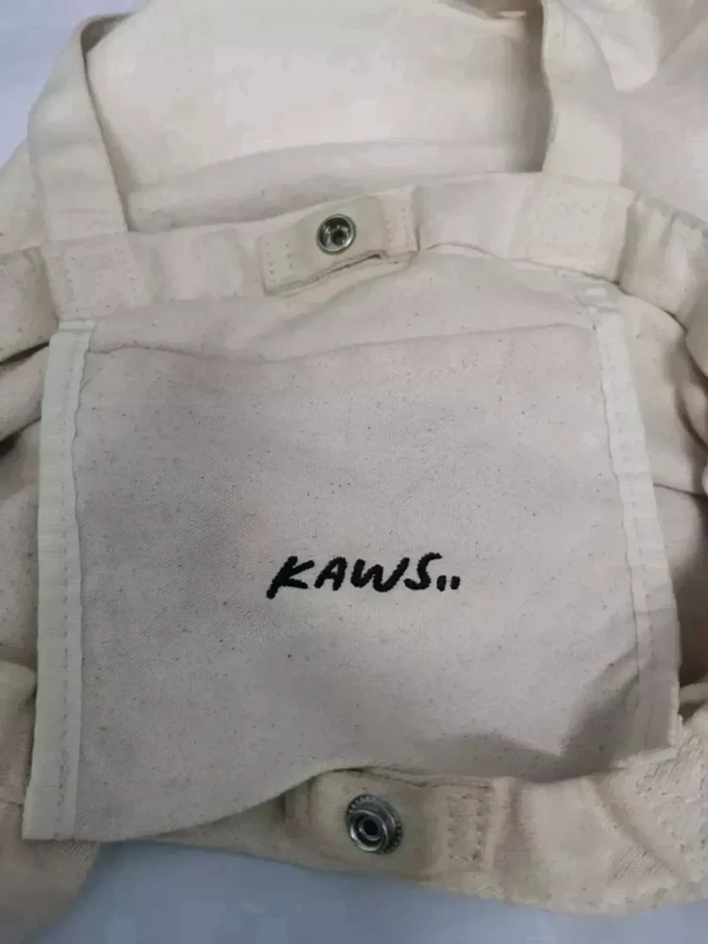Kaws Kaws Tote Bag White Japan Designer OriginalFake Size ONE SIZE - 2 Thumbnail