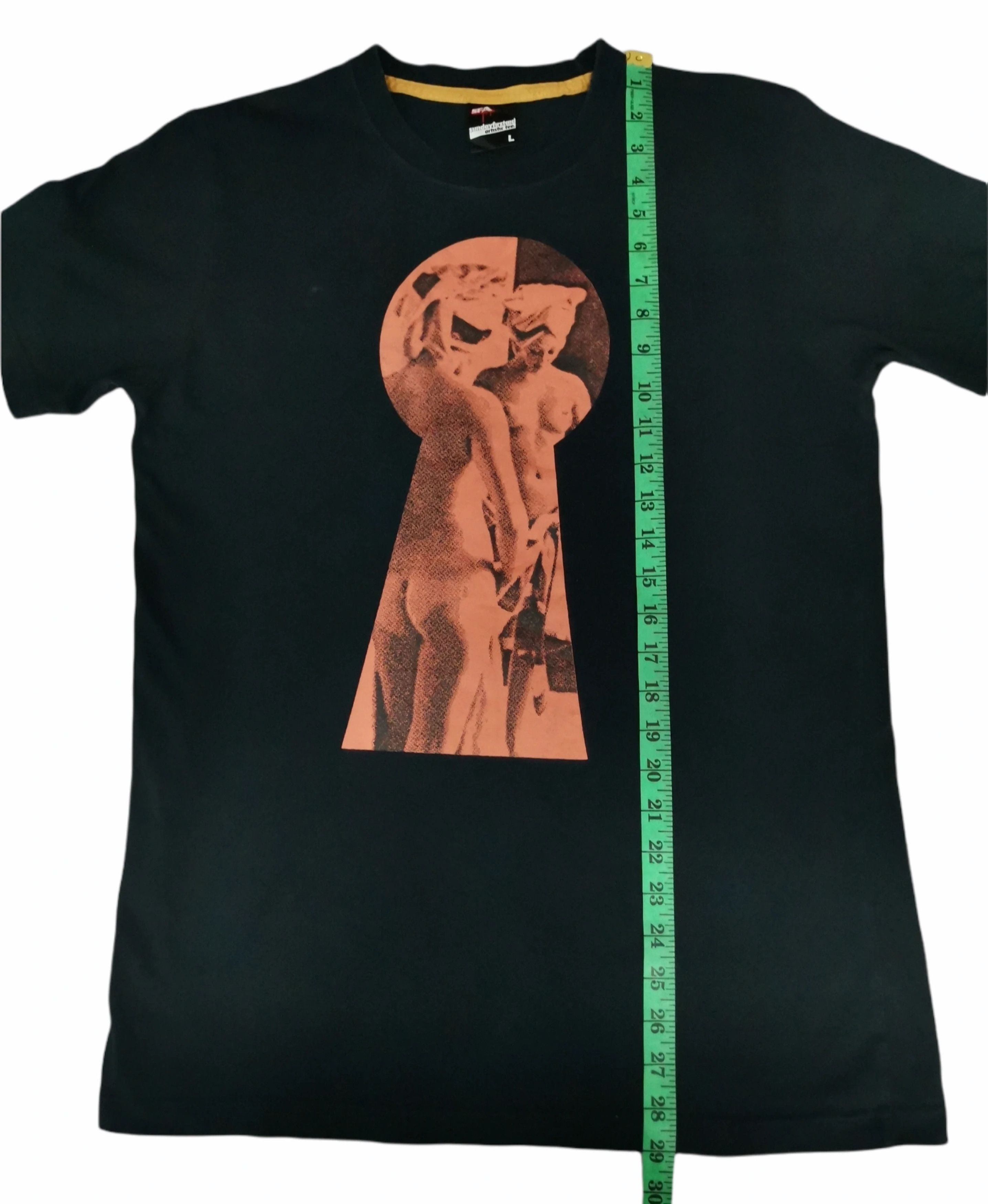 Japanese Brand 🔥Rare🔥 SFA Artist is Tee Naked Sexy Porn Girl Size US L / EU 52-54 / 3 - 5 Thumbnail