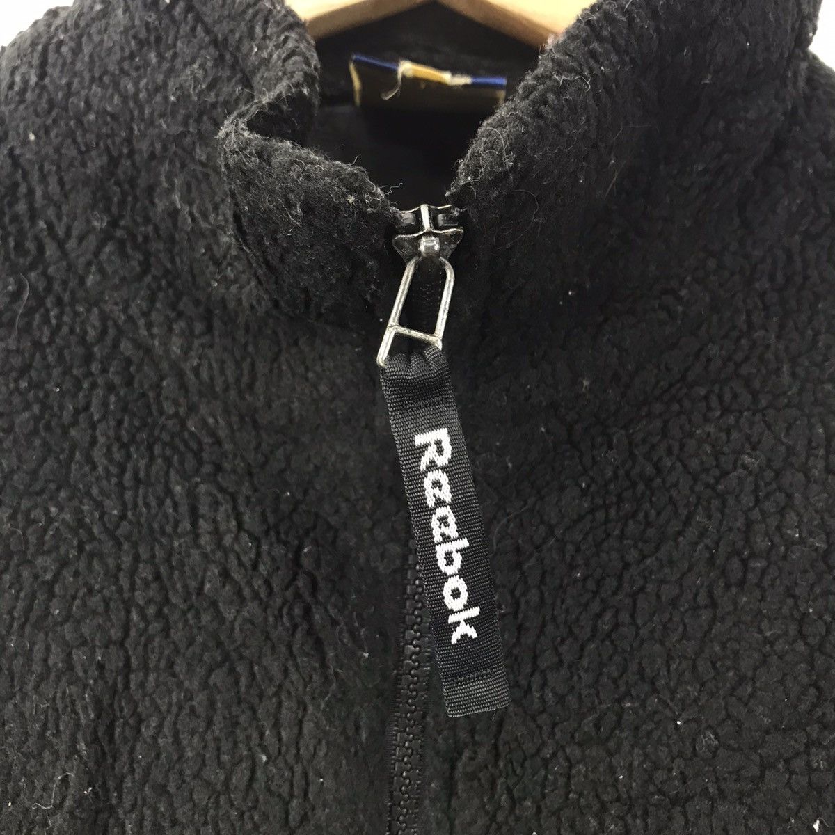 Reebok REEBOK SPORT Black Fleece Retro Sherpa Half Zipper Sweater Size US L / EU 52-54 / 3 - 3 Thumbnail