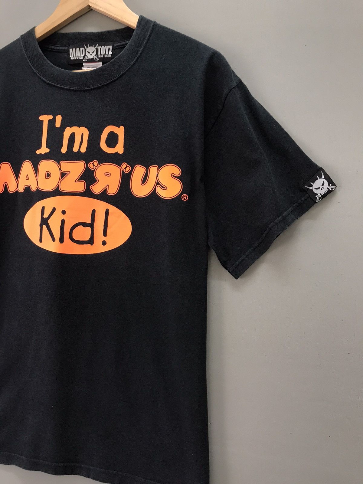 Vintage Vintage Mad Toyz Toys R Us Japanese T-shirts Size US M / EU 48-50 / 2 - 4 Thumbnail