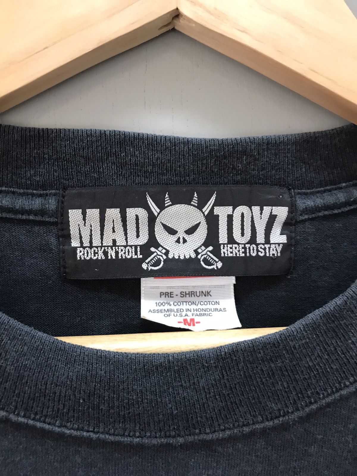 Vintage Vintage Mad Toyz Toys R Us Japanese T-shirts Size US M / EU 48-50 / 2 - 8 Thumbnail