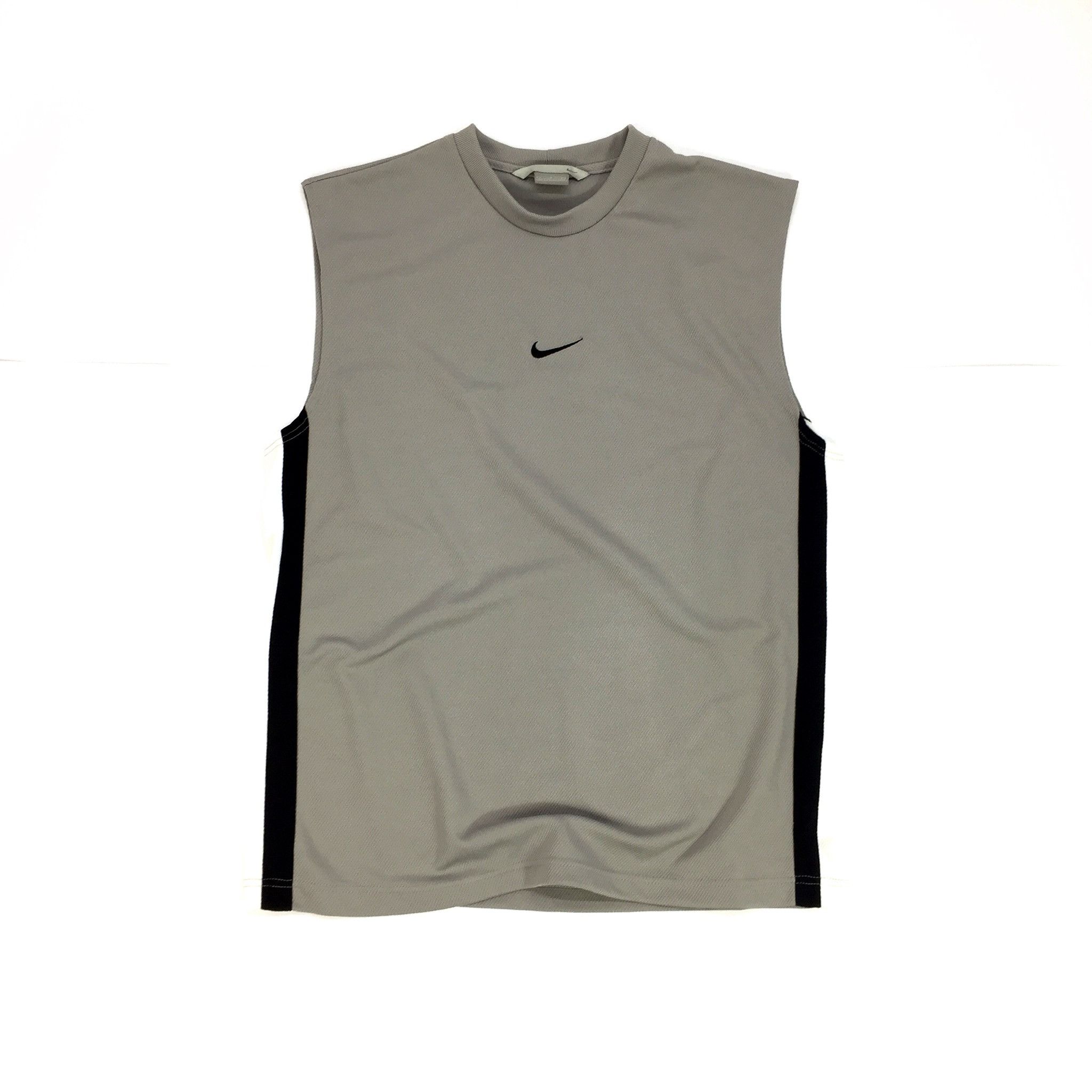 Nike × Vintage Vintage Nike t shirt Undershirt Small Logo In Front Size US L / EU 52-54 / 3 - 1 Thumbnail