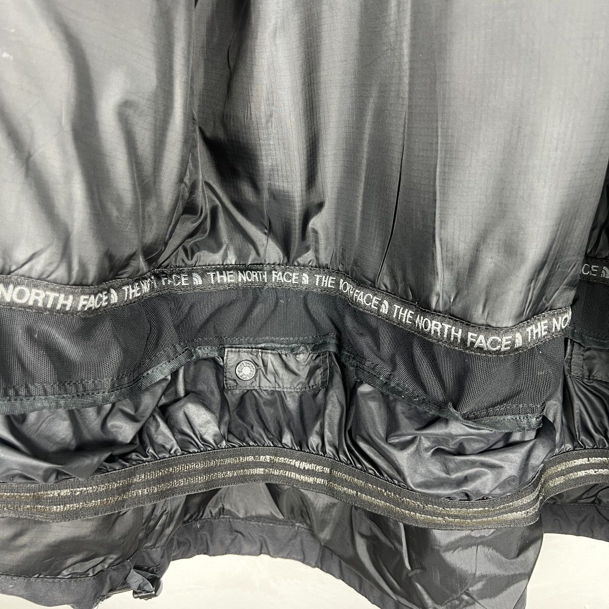The North Face Vintage NORTH FACE Multi Pocket Hoodie Jacket J0058 Size US S / EU 44-46 / 1 - 11 Thumbnail
