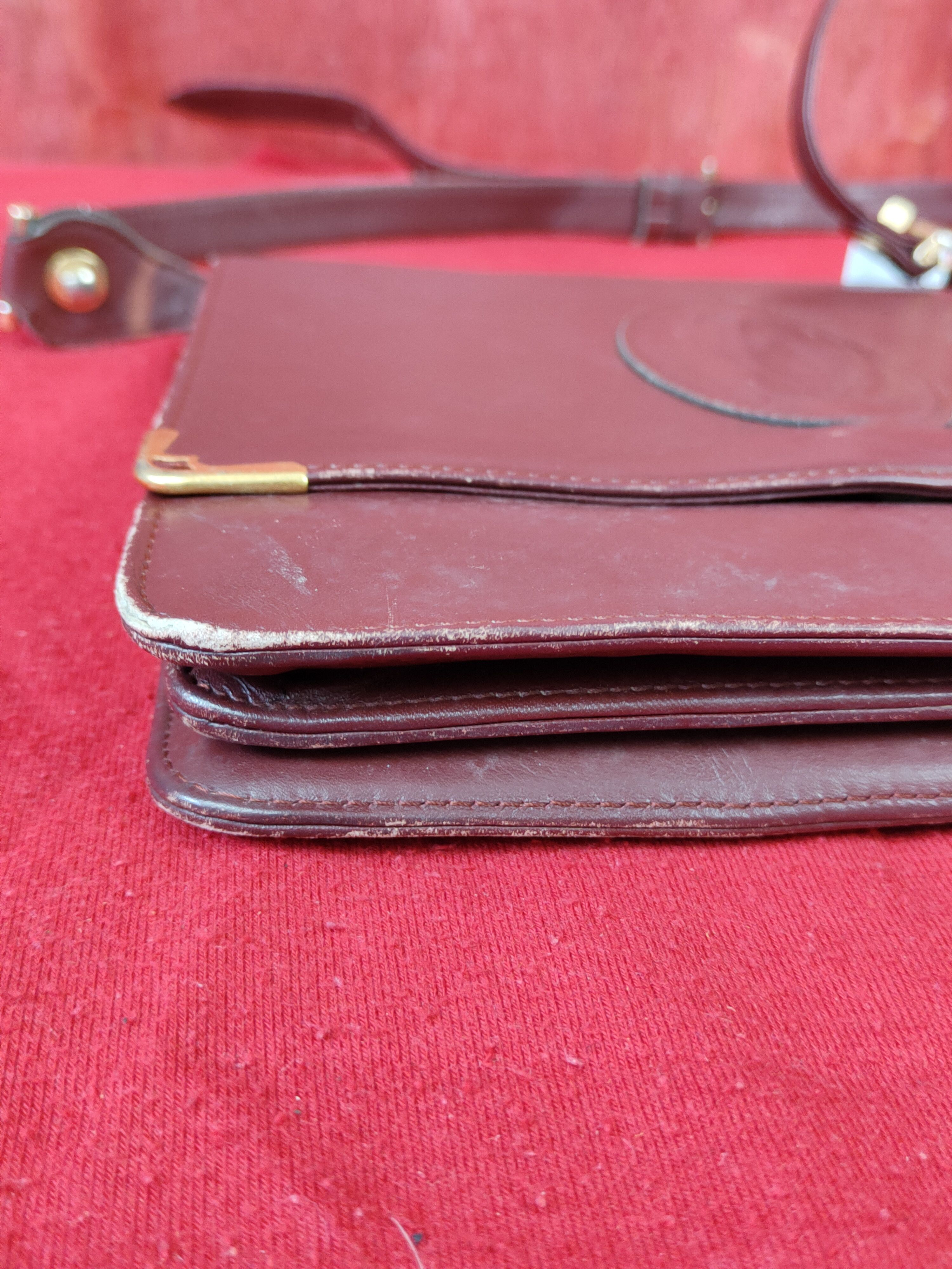 Cartier DL Cartier vintage Maroon Crossbody sling Bag #SB041 Size ONE SIZE - 8 Thumbnail