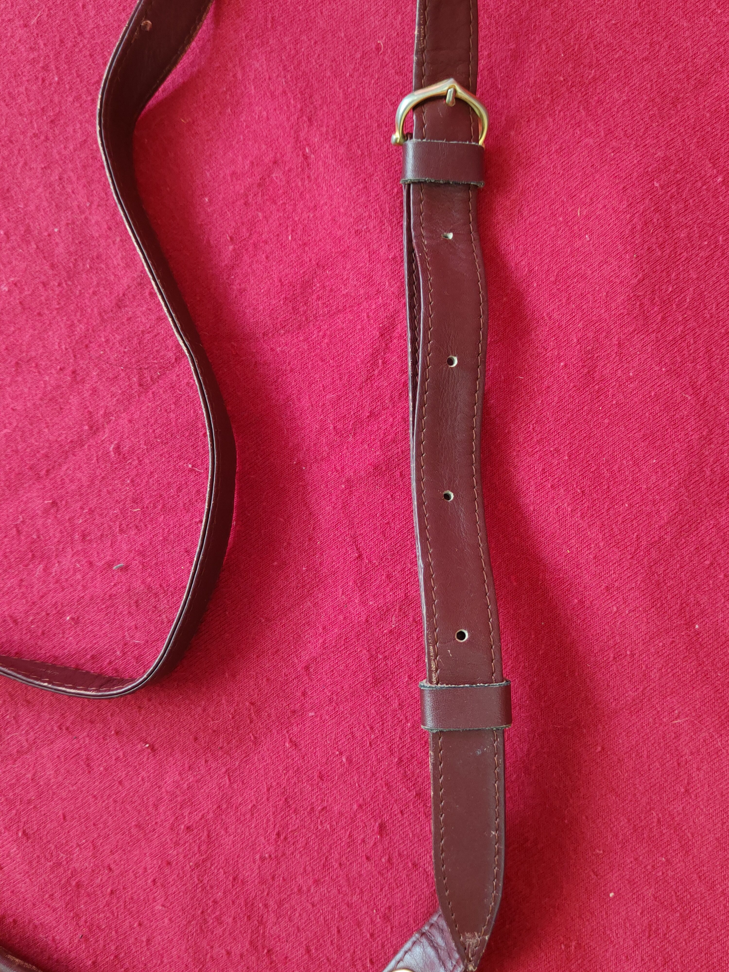 Cartier DL Cartier vintage Maroon Crossbody sling Bag #SB041 Size ONE SIZE - 6 Thumbnail