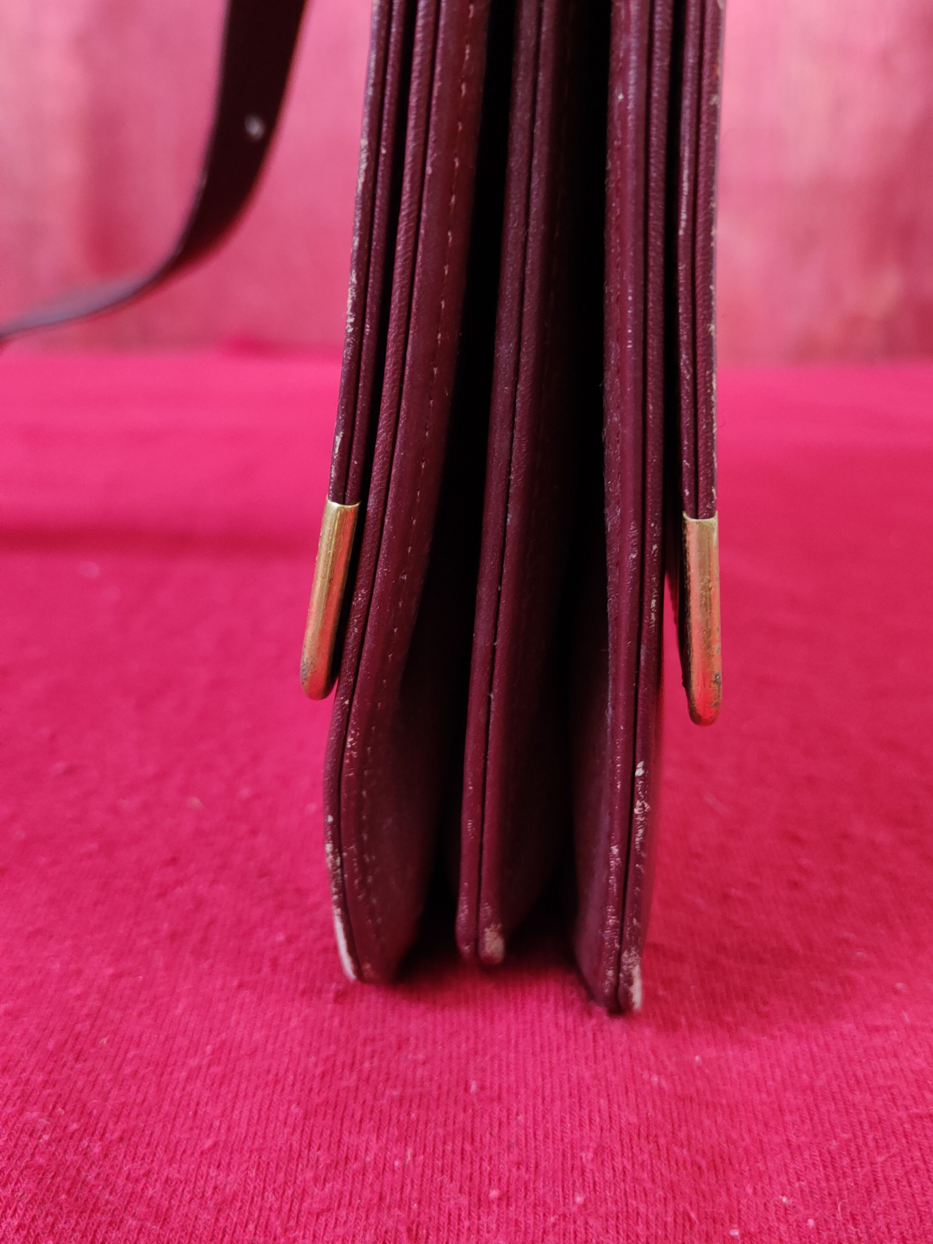 Cartier DL Cartier vintage Maroon Crossbody sling Bag #SB041 Size ONE SIZE - 12 Thumbnail