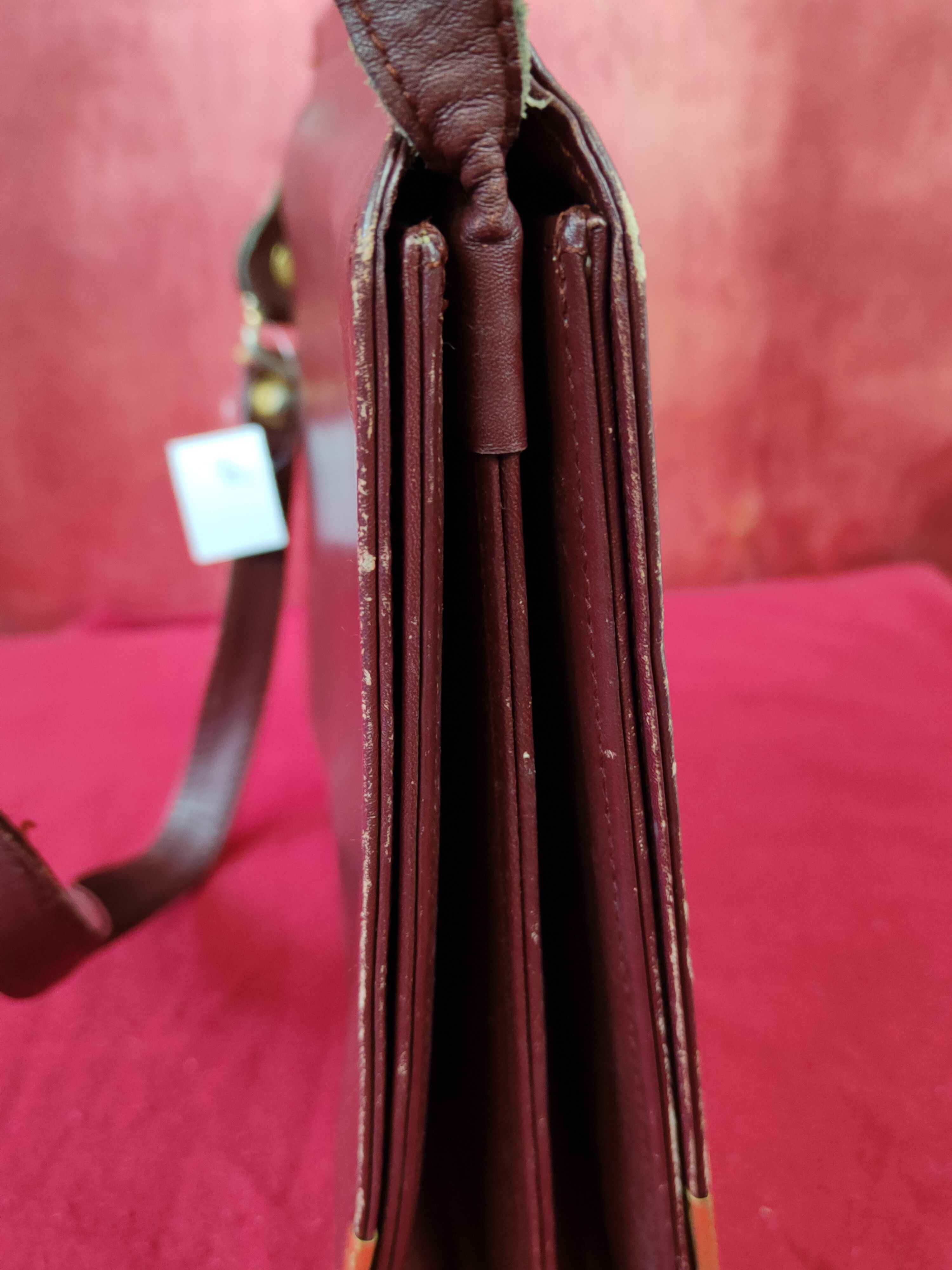 Cartier DL Cartier vintage Maroon Crossbody sling Bag #SB041 Size ONE SIZE - 13 Thumbnail