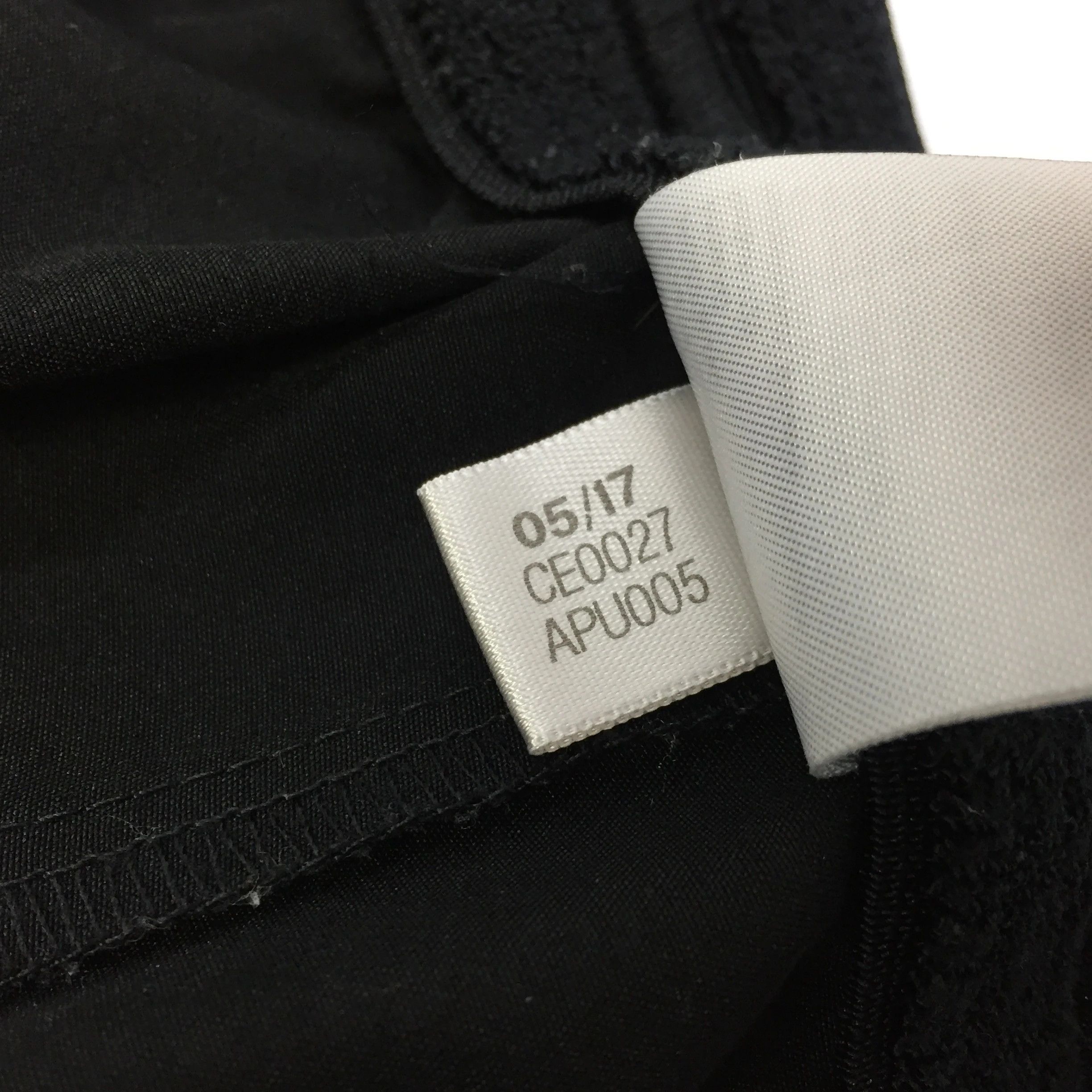 Adidas Adidas Logo shorts Size US 34 / EU 50 - 5 Thumbnail