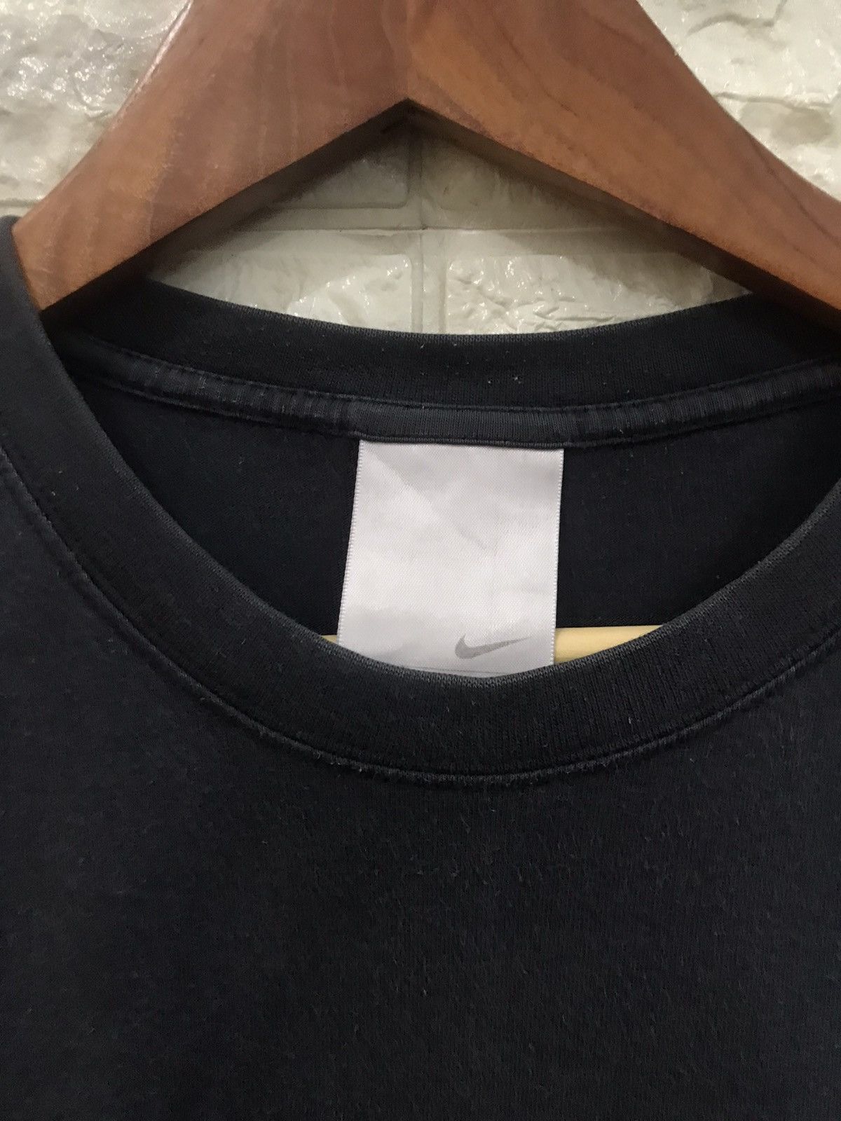Nike Vintage Y2K Nike Black Tee Size US L / EU 52-54 / 3 - 6 Thumbnail