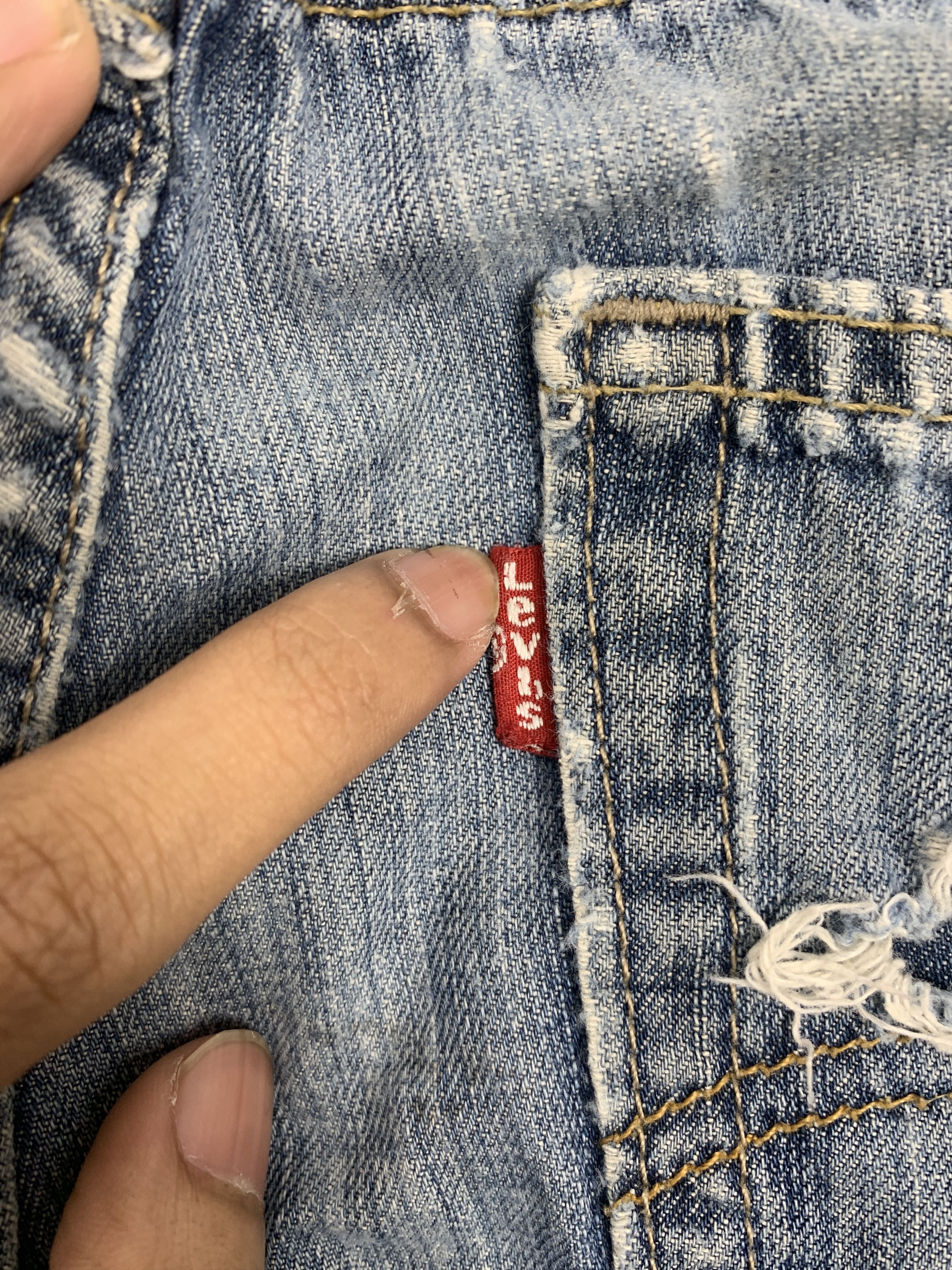 Levi's Vintage LEVI'S 514 Straight Cut Distressed Mid Wash Jeans Size US 32 / EU 48 - 11 Thumbnail