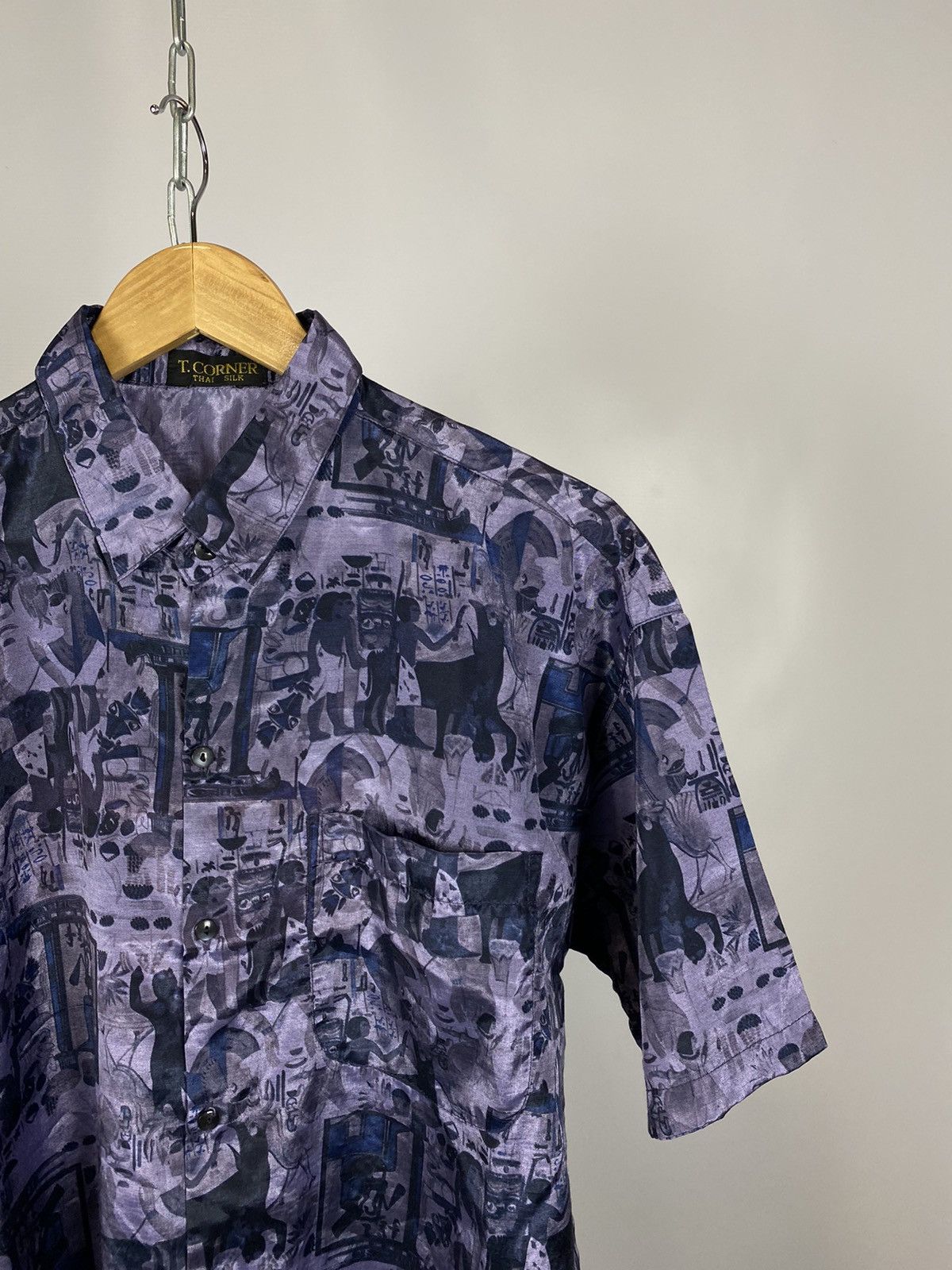 Vintage Silk shirt crazy short sleeve streetwear purple size L Size US L / EU 52-54 / 3 - 2 Thumbnail