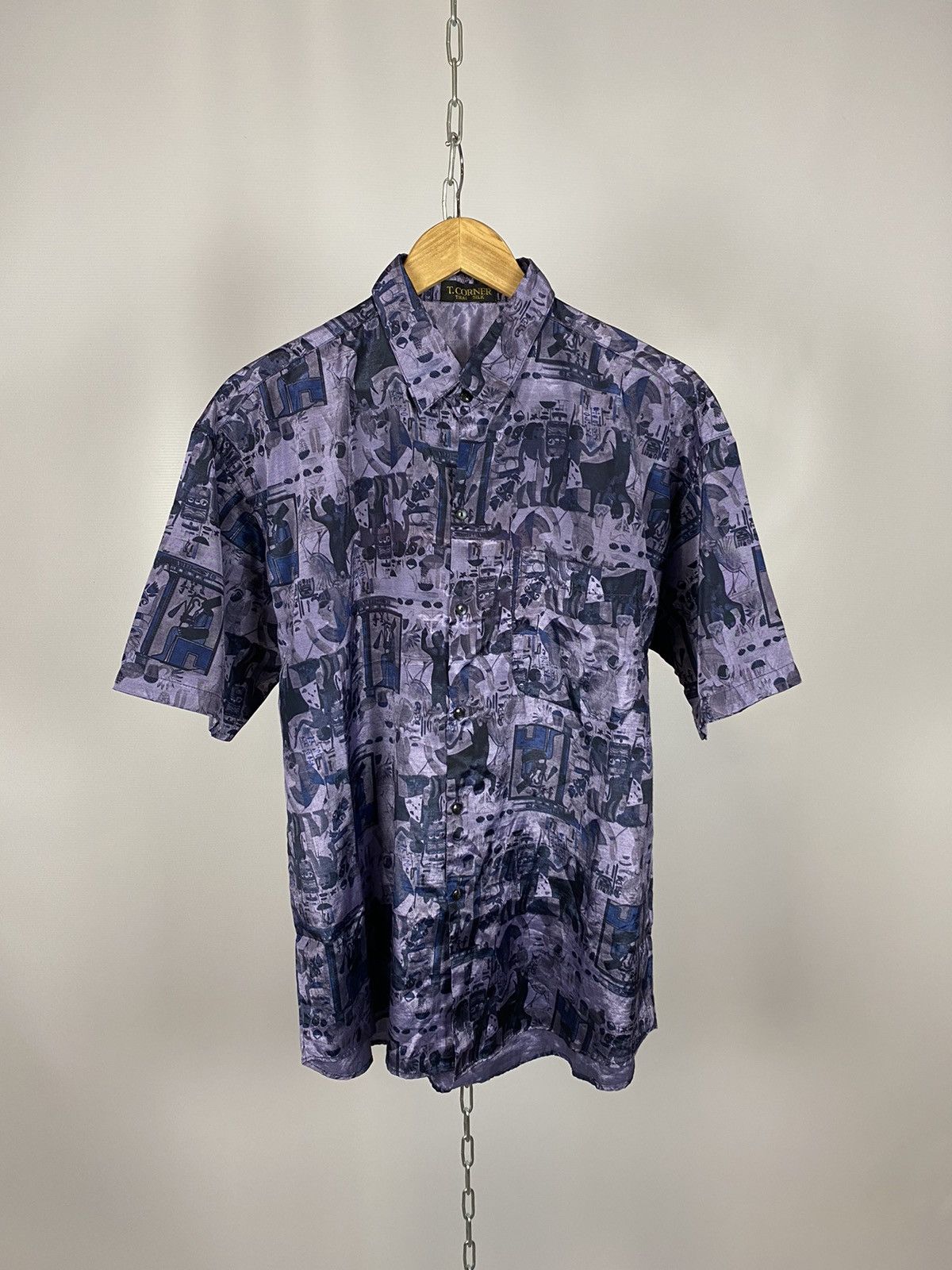 Vintage Silk shirt crazy short sleeve streetwear purple size L Size US L / EU 52-54 / 3 - 1 Thumbnail