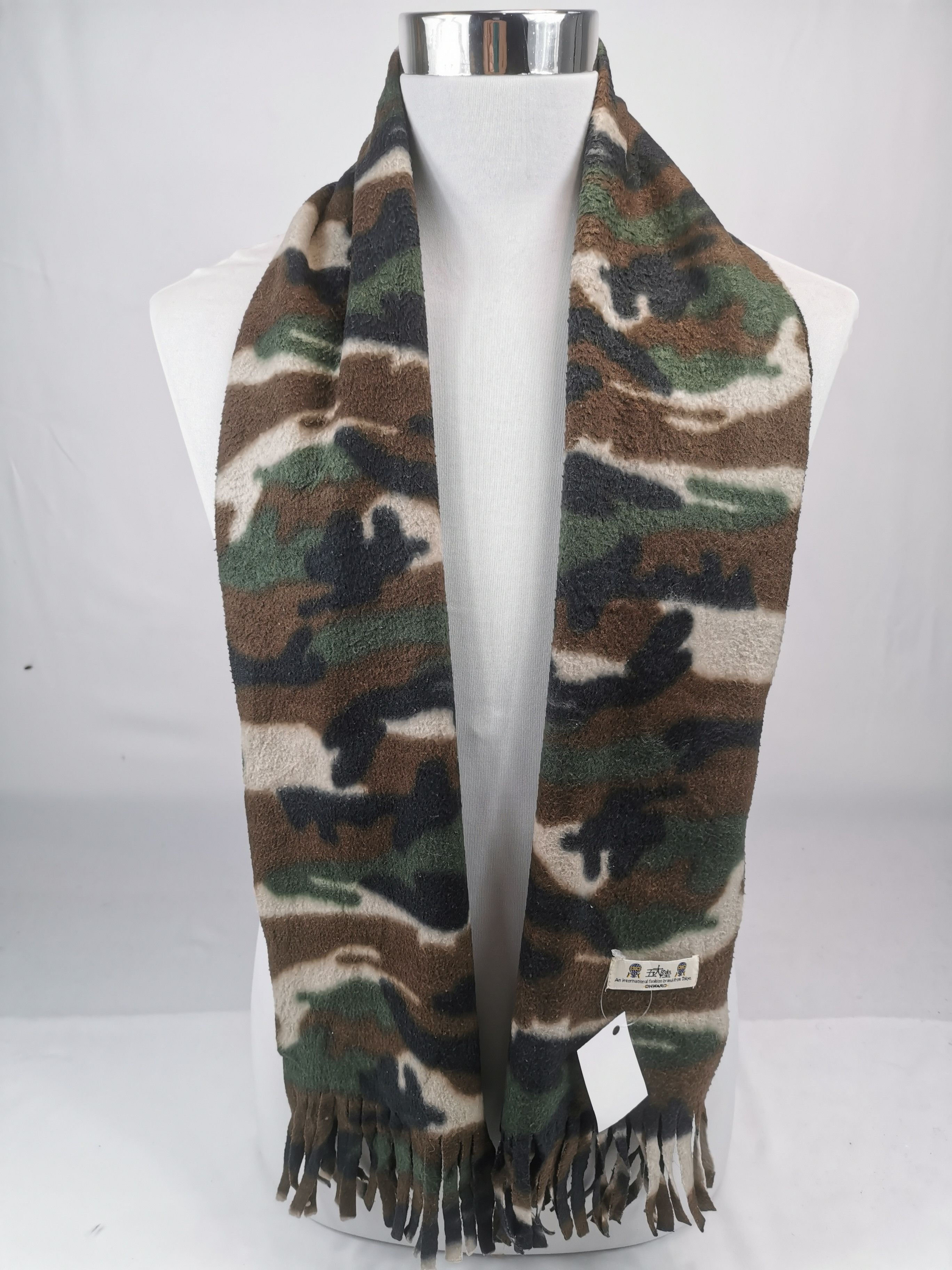Japanese Brand Camo scarf muffler Size ONE SIZE - 1 Thumbnail