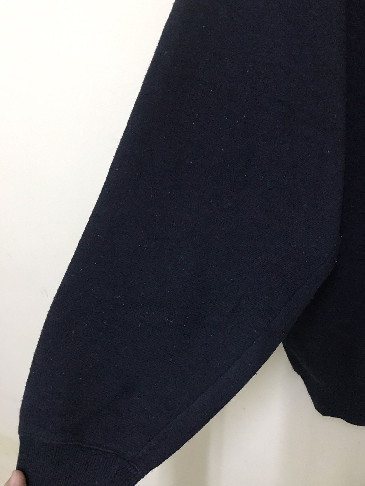 Disney × Mickey Mouse × Vintage Vintage Disney Mickey Mouse Sweatshirt Big Logo Size US L / EU 52-54 / 3 - 8 Thumbnail