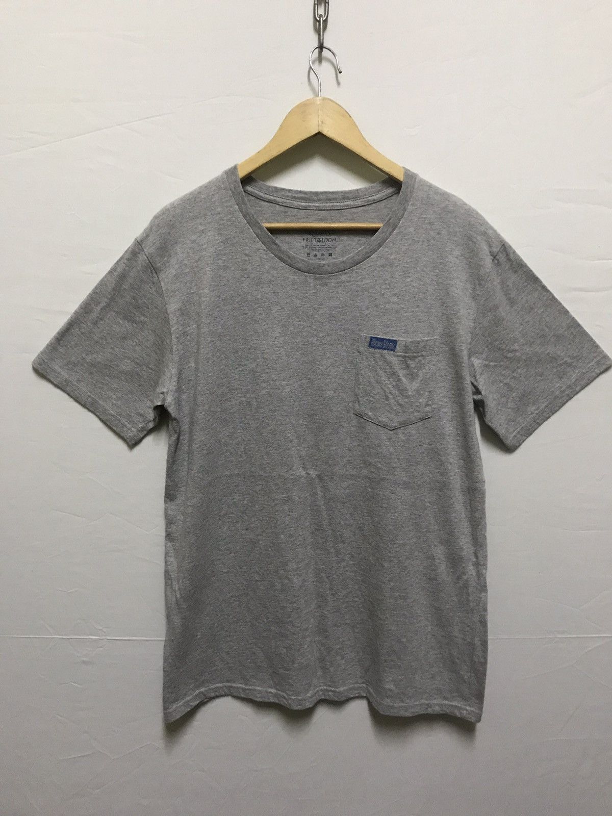 Blue Blue Japan × Fruit Of The Loom Plain pocket T-Shirt Size US XL / EU 56 / 4 - 1 Thumbnail