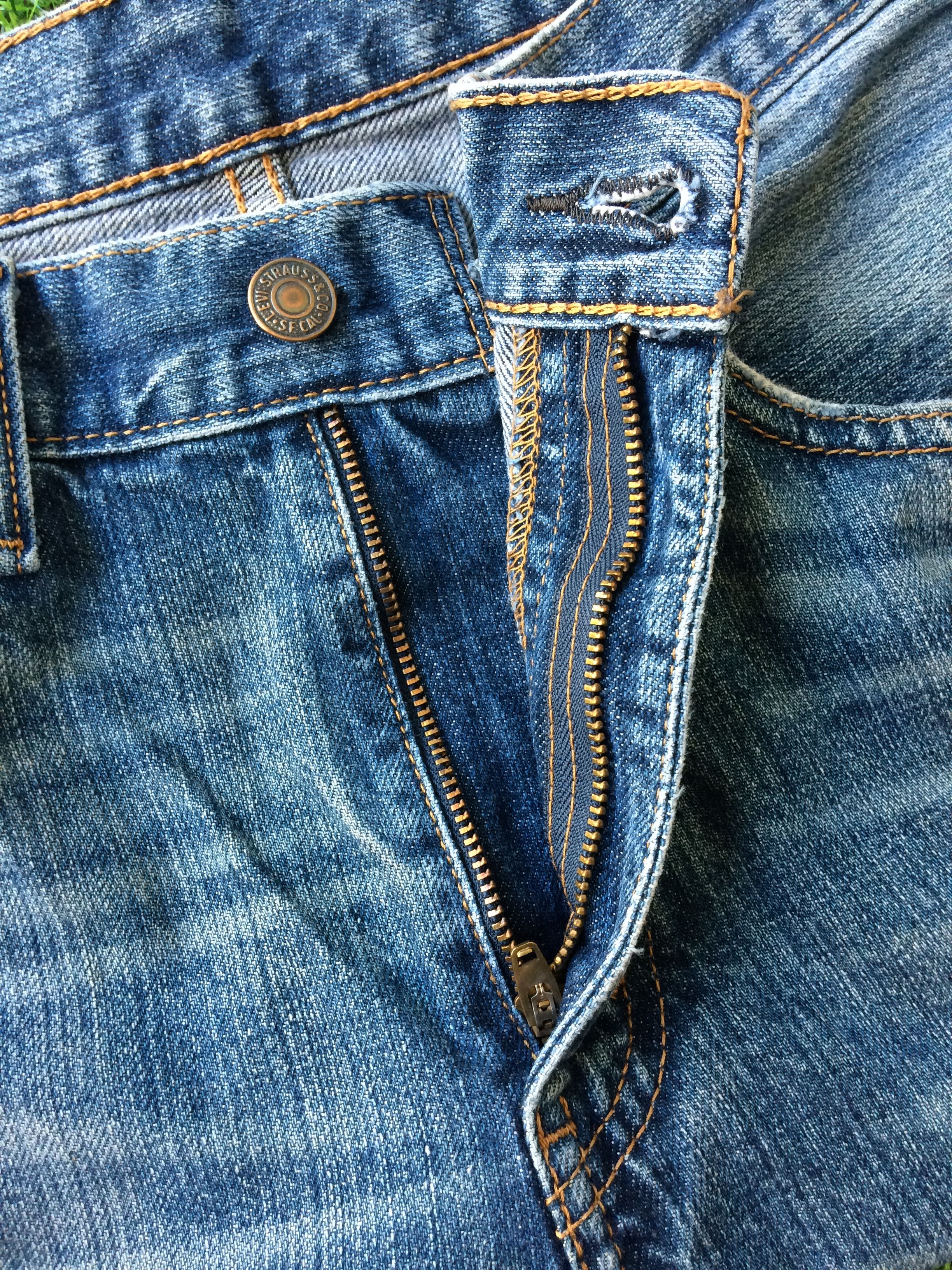 Levi's × Vintage Levi's 505 Ripped Jeans #B-221 Size US 32 / EU 48 - 3 Thumbnail