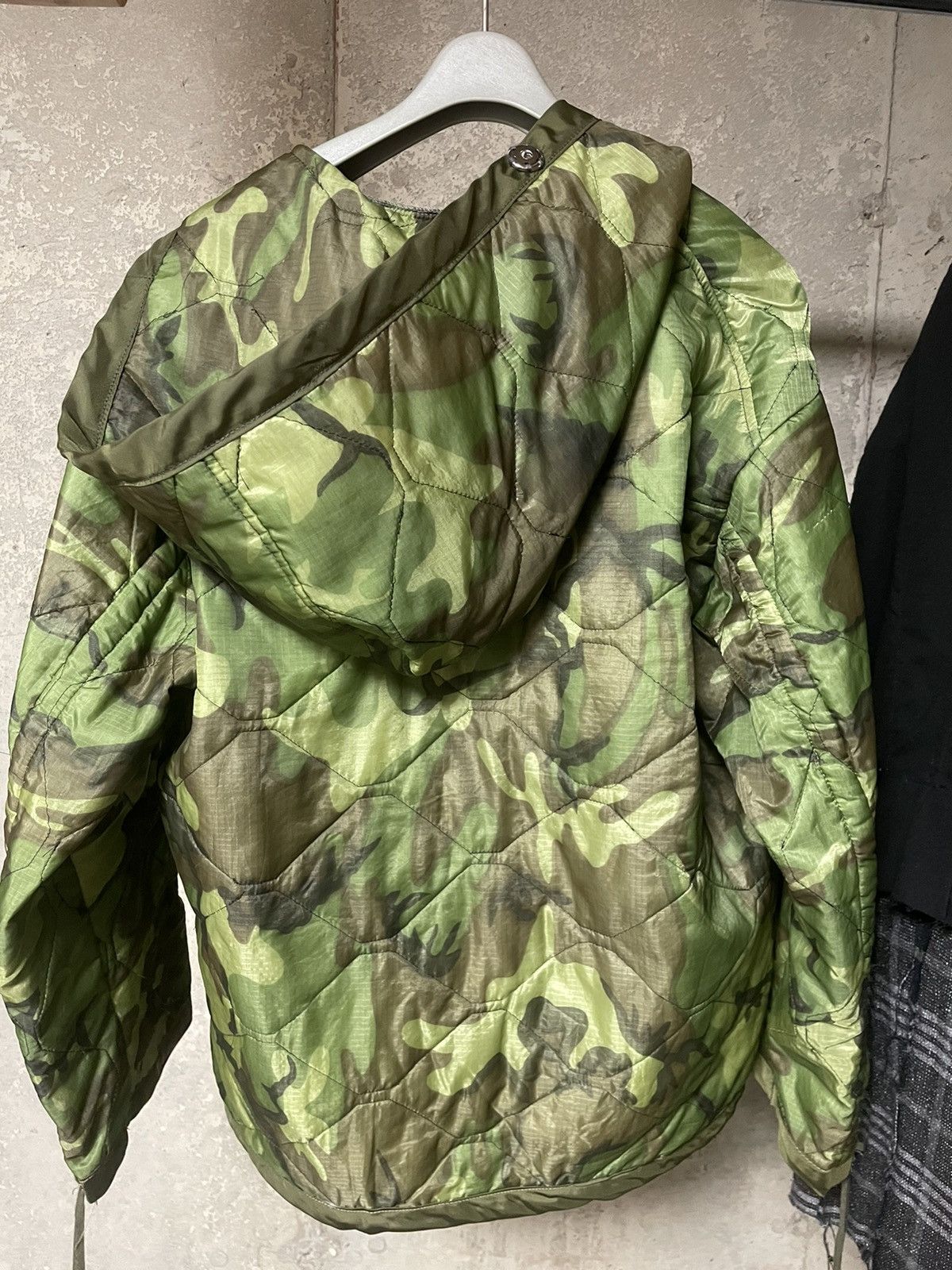 Number (N)ine × Takahiromiyashita The Soloist. Soloist One-Off Upcycled Camouflage Poncho Size US M / EU 48-50 / 2 - 2 Thumbnail