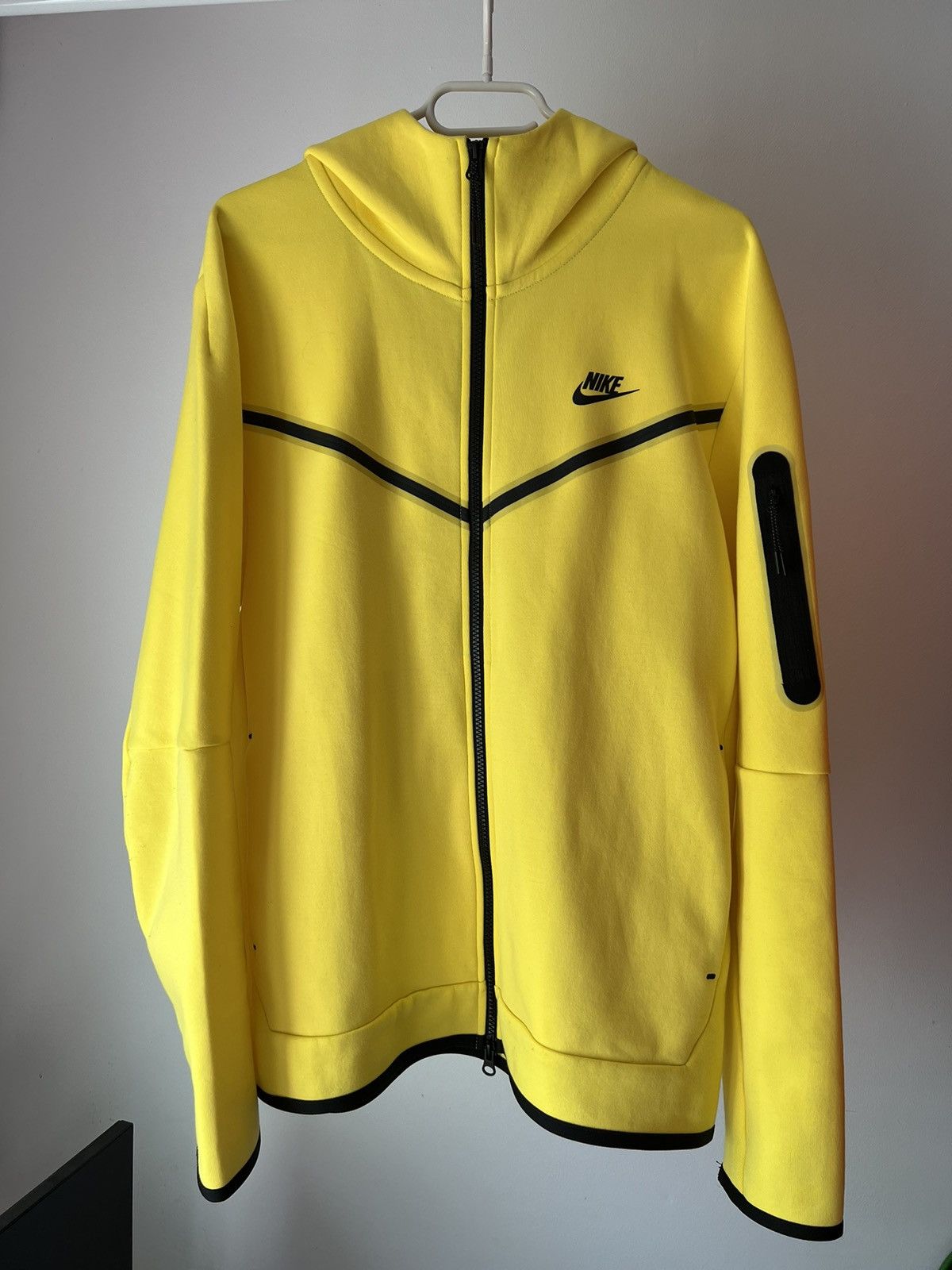 Nike Sportswear Men's Tech Fleece Full-Zip Hoodie (Yellow Strike)  CU4489-765 LT