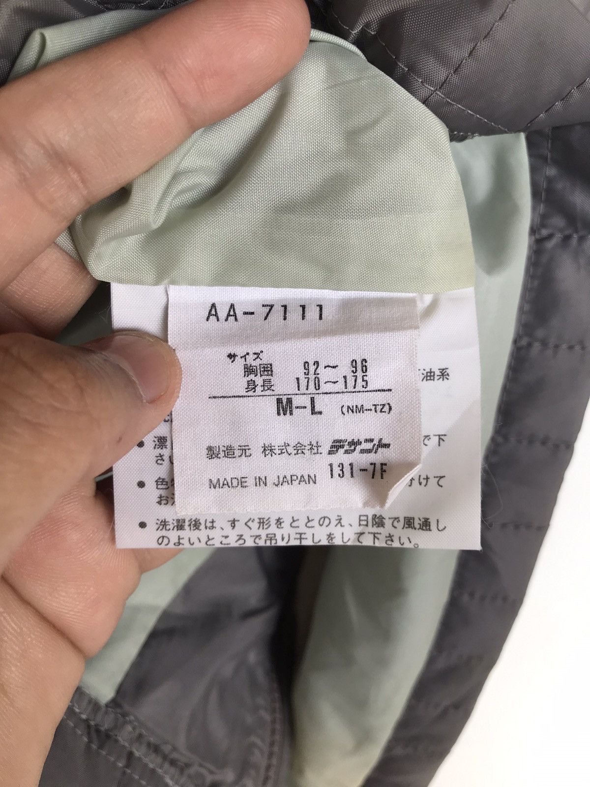 Adidas Sunfaded Vintage Adidas Descente Quilted Puffer Vest Size US M / EU 48-50 / 2 - 4 Thumbnail