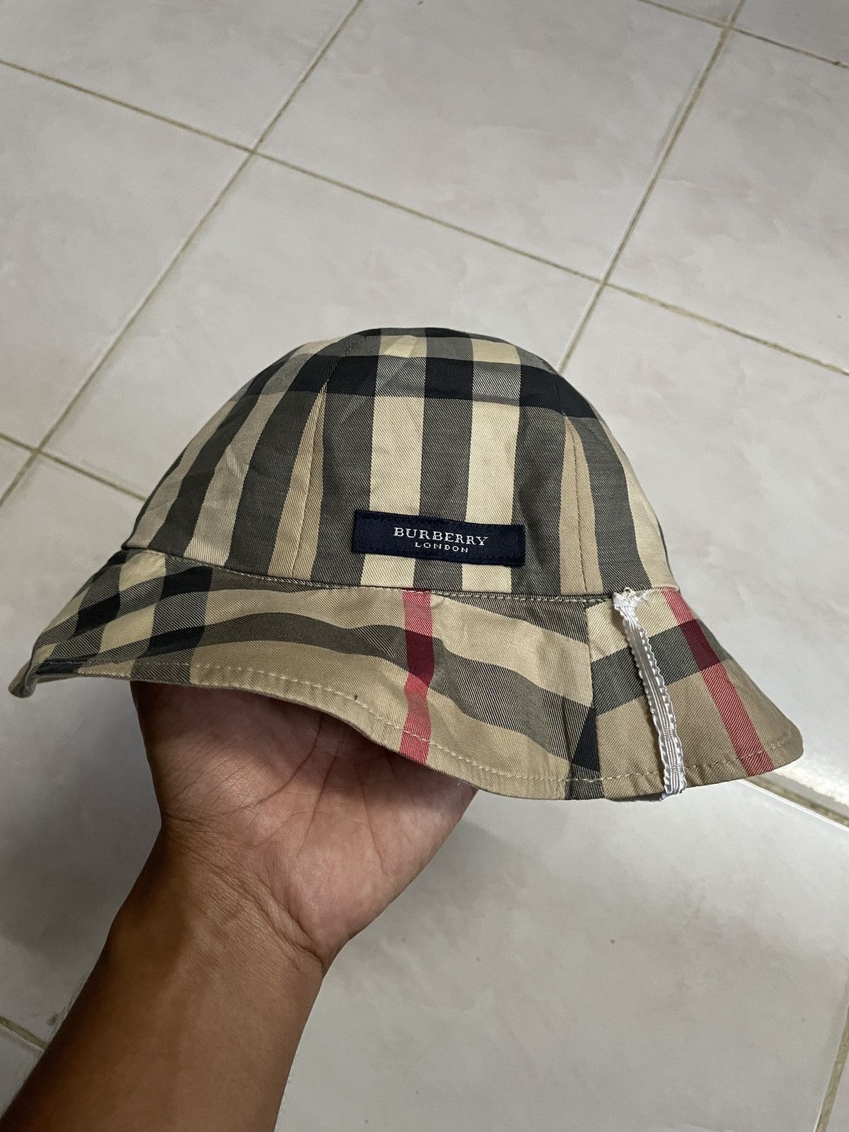 Burberry baby Bucket on sale Hat