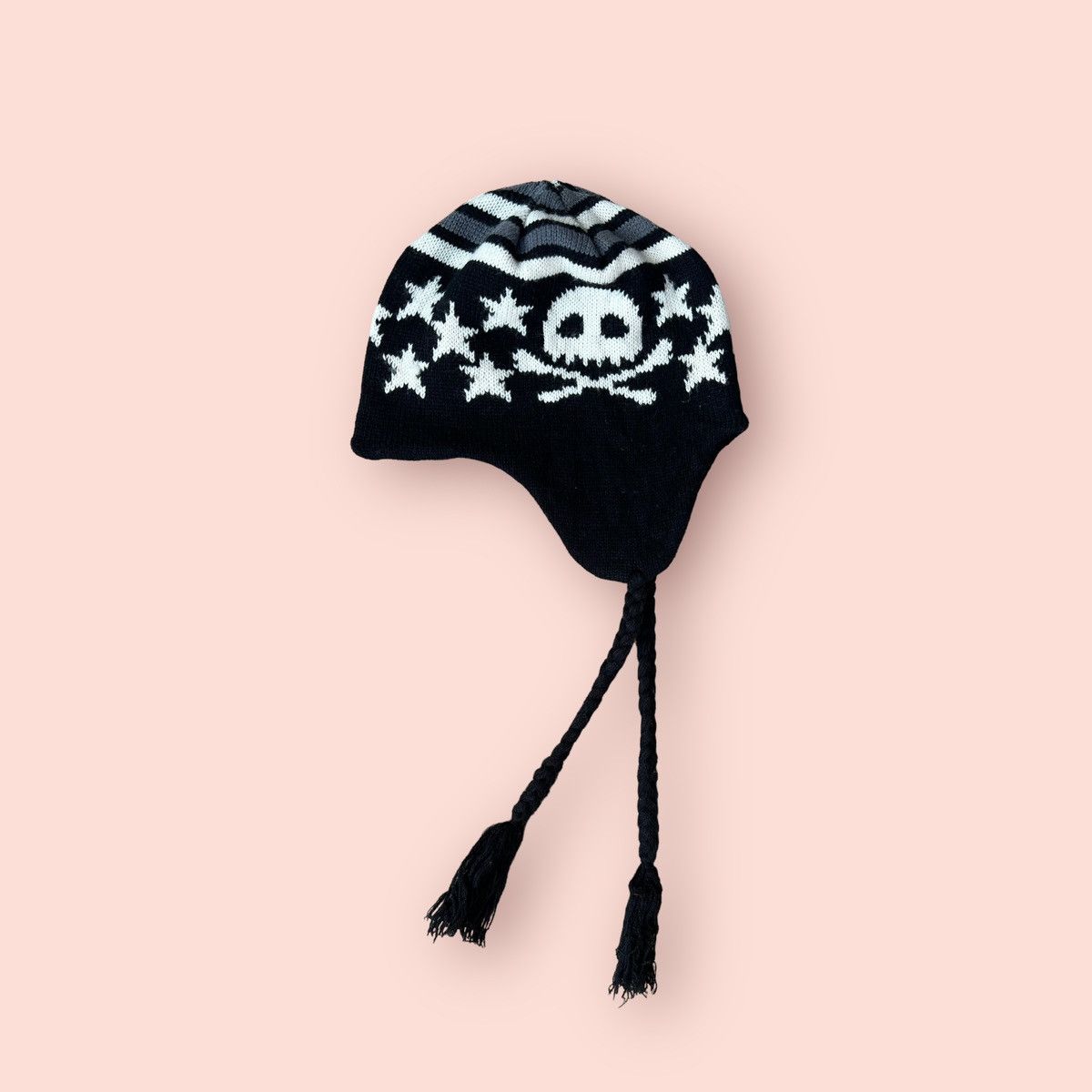 Vintage VINTAGE SKULL EARFLAP ALT BEANIE Size ONE SIZE - 1 Thumbnail