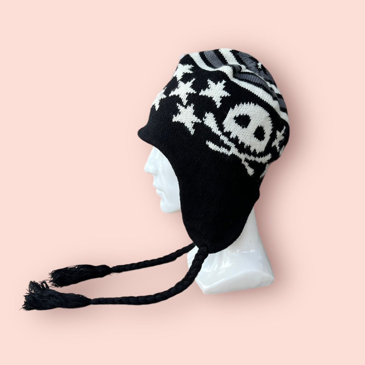Vintage VINTAGE SKULL EARFLAP ALT BEANIE Size ONE SIZE - 13 Thumbnail
