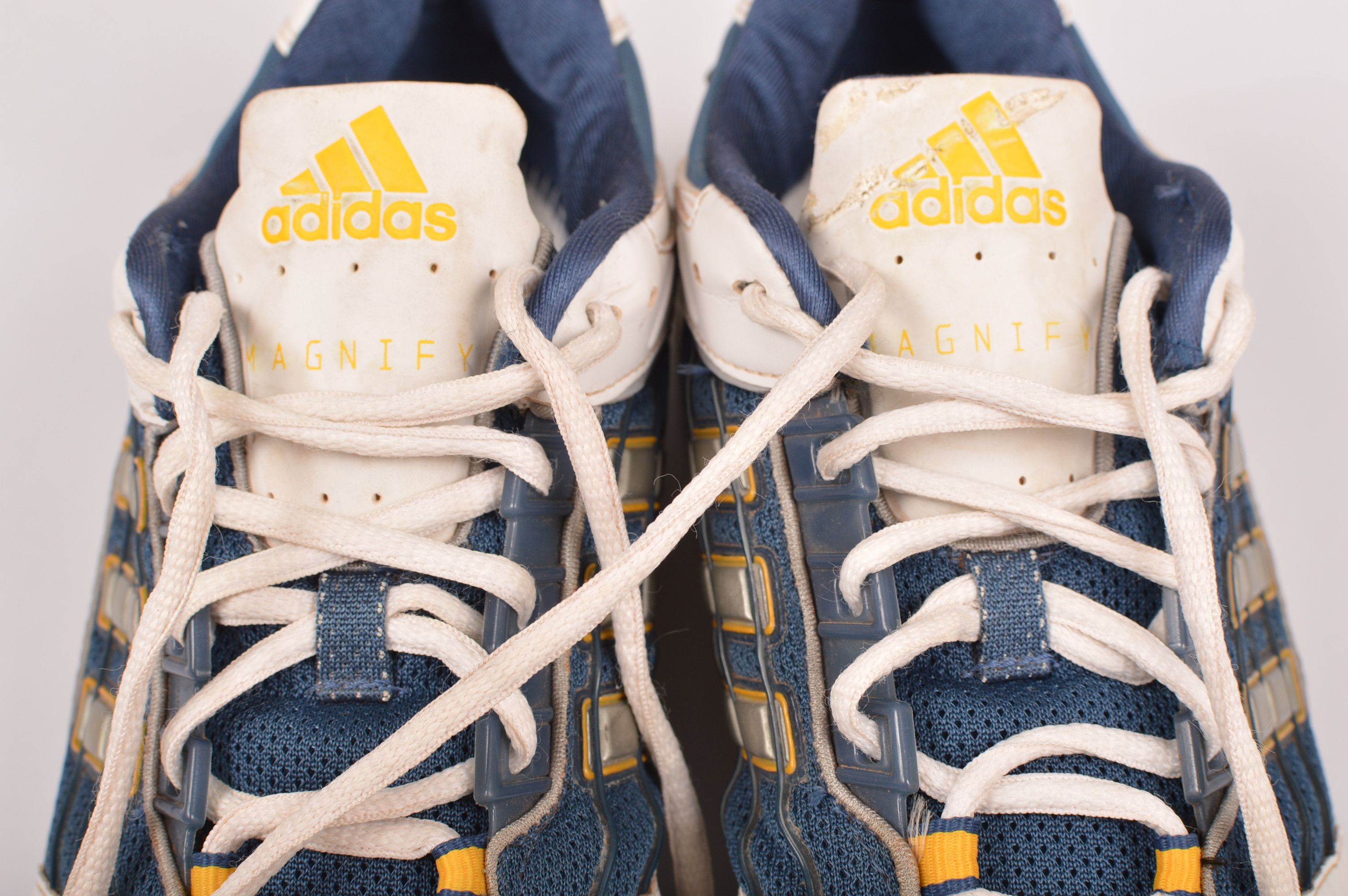 Adidas × Vintage Adidas Magnify Adiprene Torsion Vintage Running Shoes Size US 11 / EU 44 - 9 Thumbnail