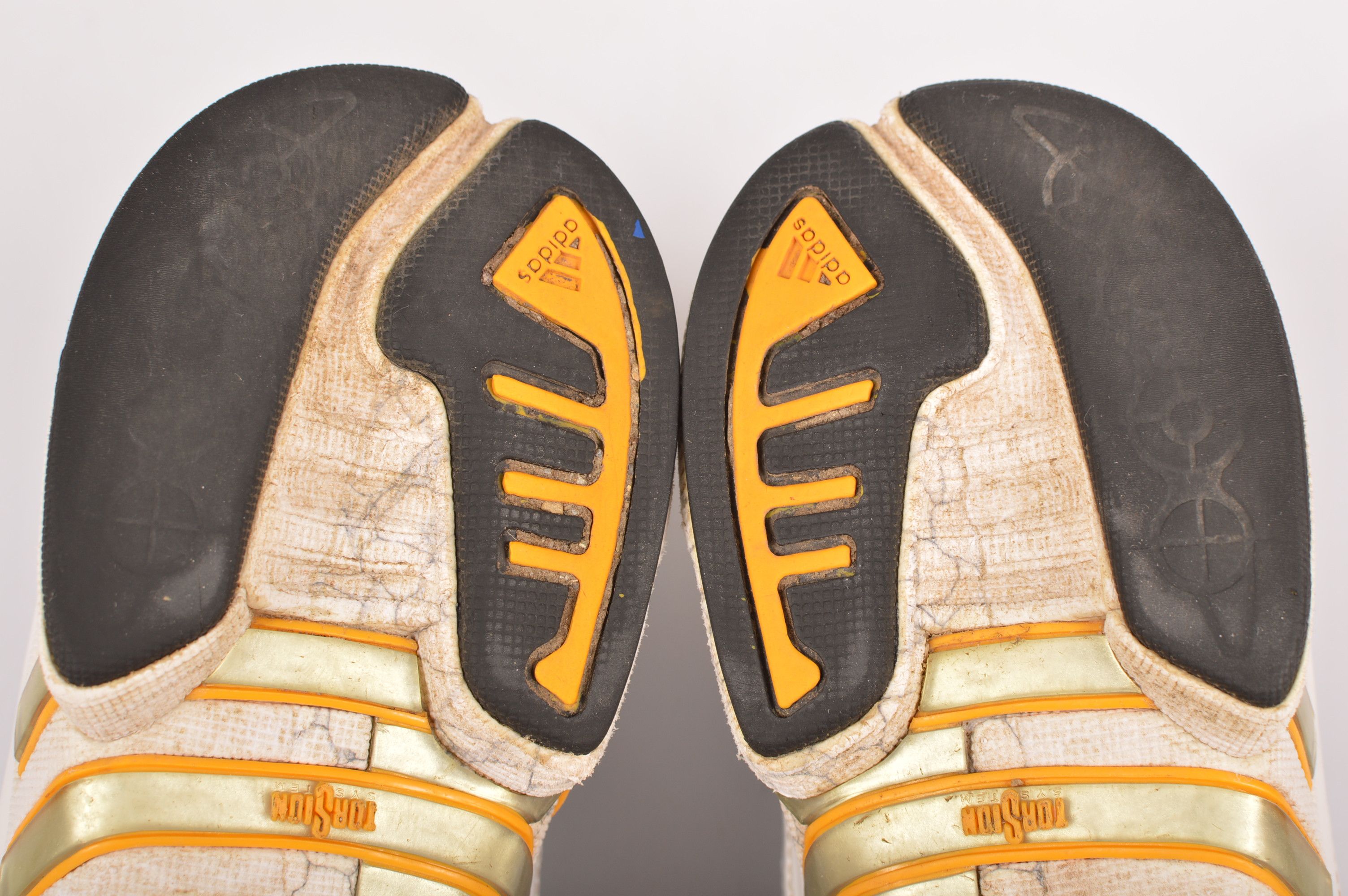 Adidas × Vintage Adidas Magnify Adiprene Torsion Vintage Running Shoes Size US 11 / EU 44 - 7 Thumbnail