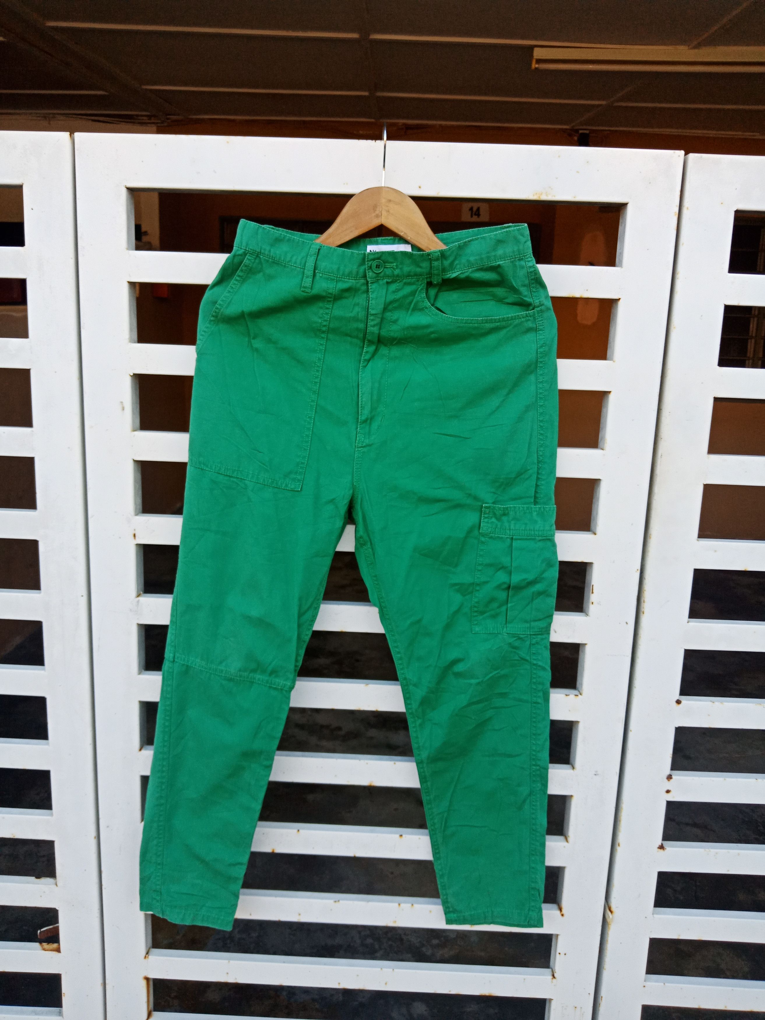 Issey Miyake Issey Miyake Avant Garde Pants Size 28" / US 6 / IT 42 - 2 Thumbnail