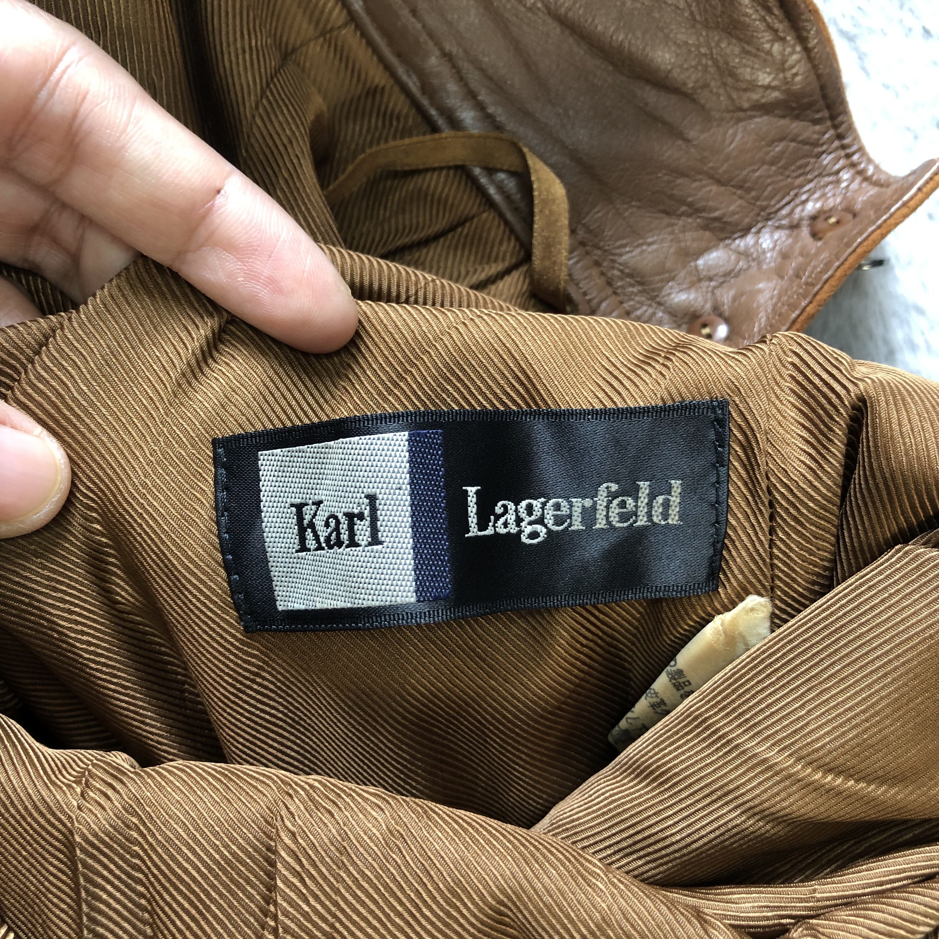 Karl Lagerfeld RARE🔥 KARL LEGERFELD SUEDE LEATHER SKIRTS #6741-84 Size 24" / US 00 / IT 34 - 8 Thumbnail