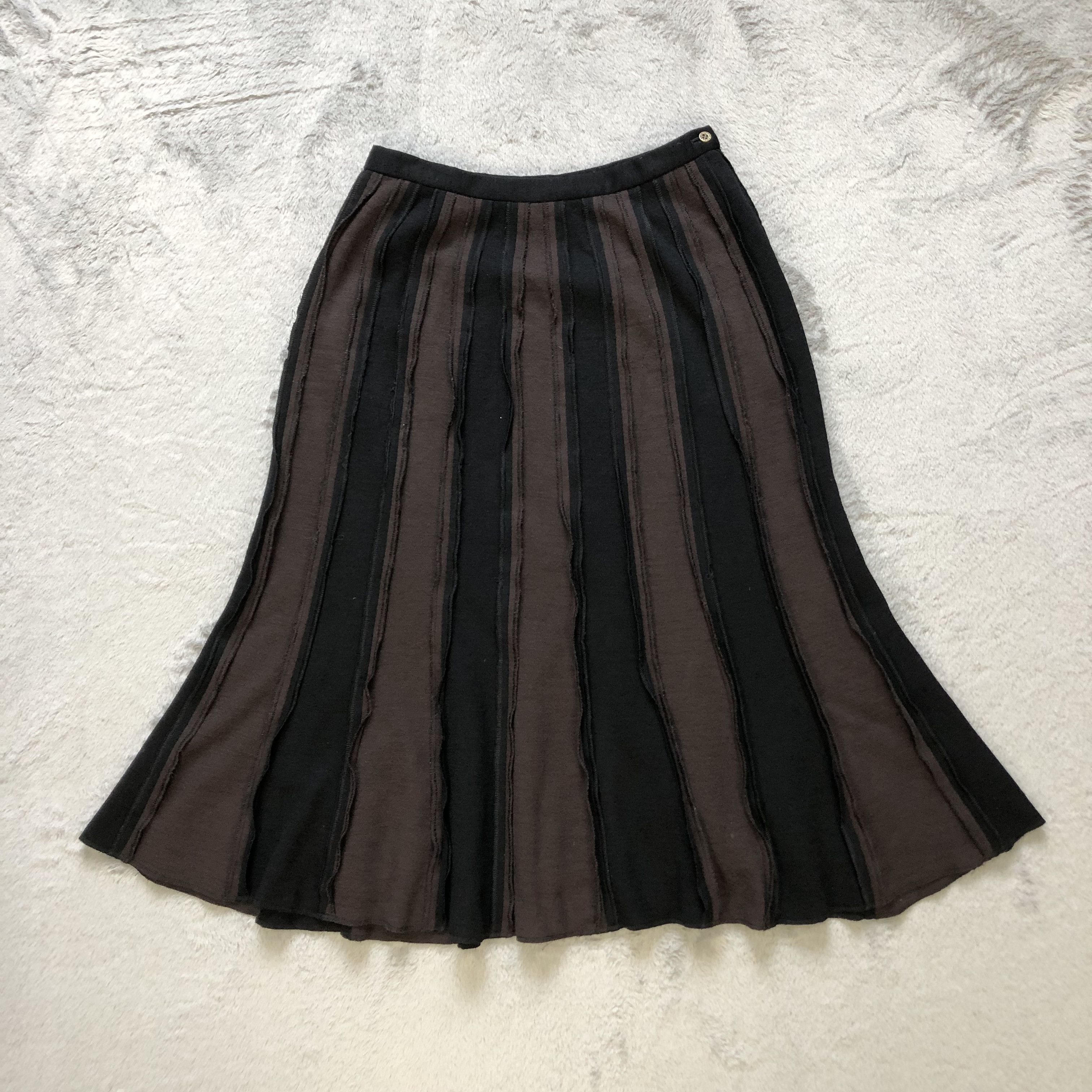 Sonia Rykiel SONIA RYKIEL DECONSTRUCKTED WOOLBLEND MINI SKIRTS #6752-84 Size 25" / US 0 / IT 36 - 1 Thumbnail