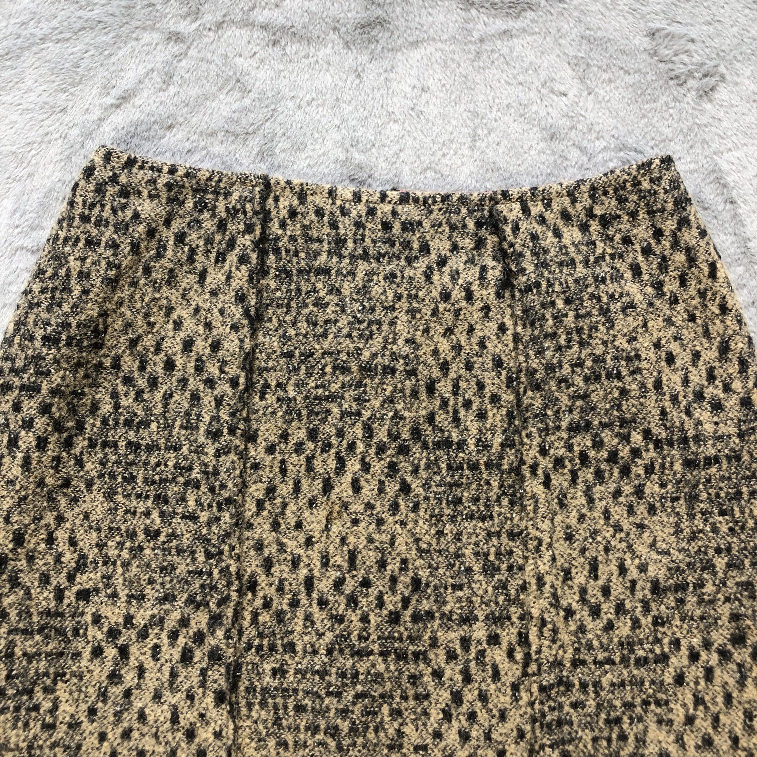Japanese Brand RARE🔥 GILLES DUFOUR PARIS MINI SKIRTS #6742-84 Size 29" - 2 Thumbnail