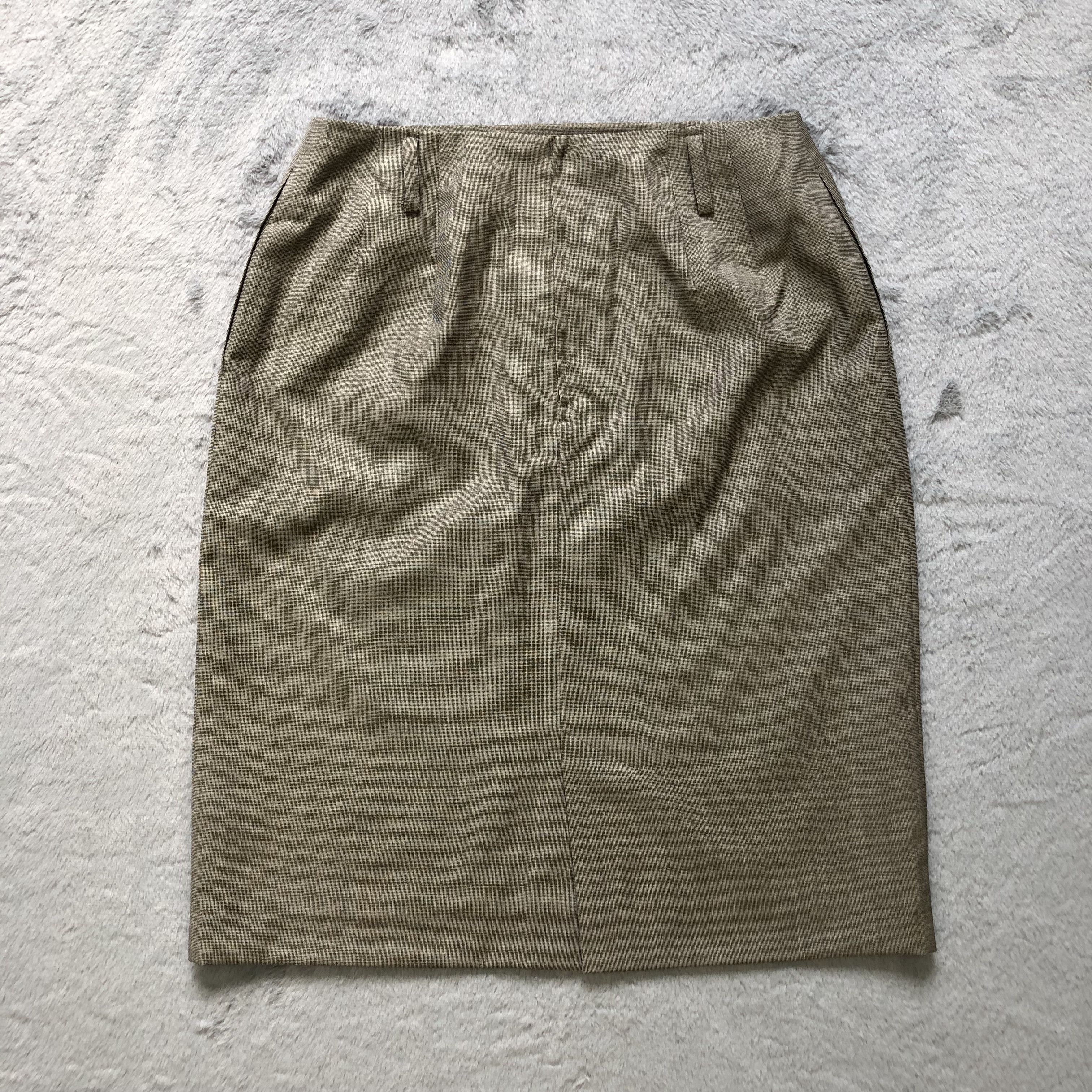 Margaret Howell MARGARET HOWELL ENGLAND MINI SKIRT #6738-84 Size 25" / US 0 / IT 36 - 7 Thumbnail