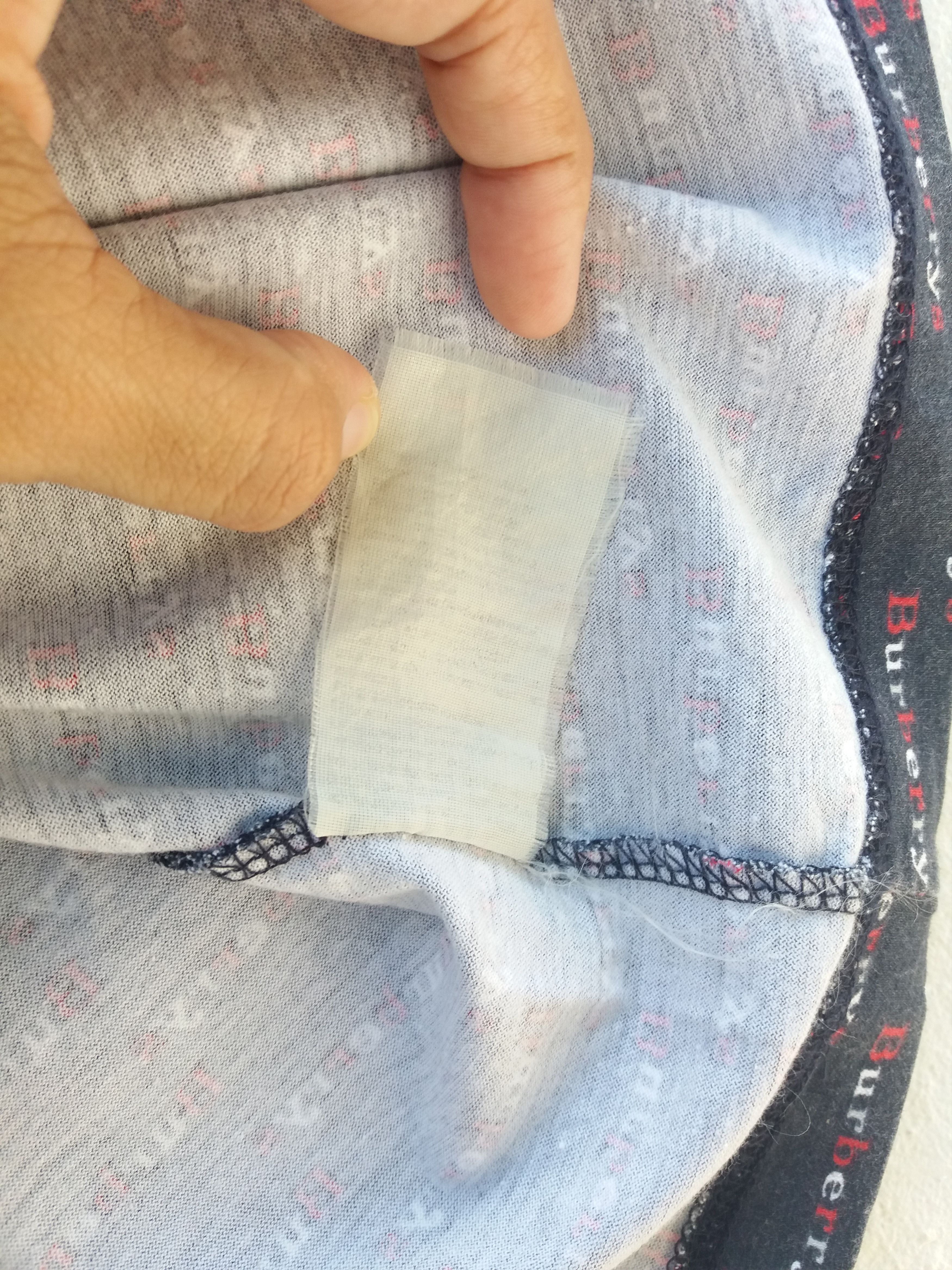 Burberry Vintage 90s Burberry Men Polo Spell Out Over shirt Size US M / EU 48-50 / 2 - 10 Thumbnail
