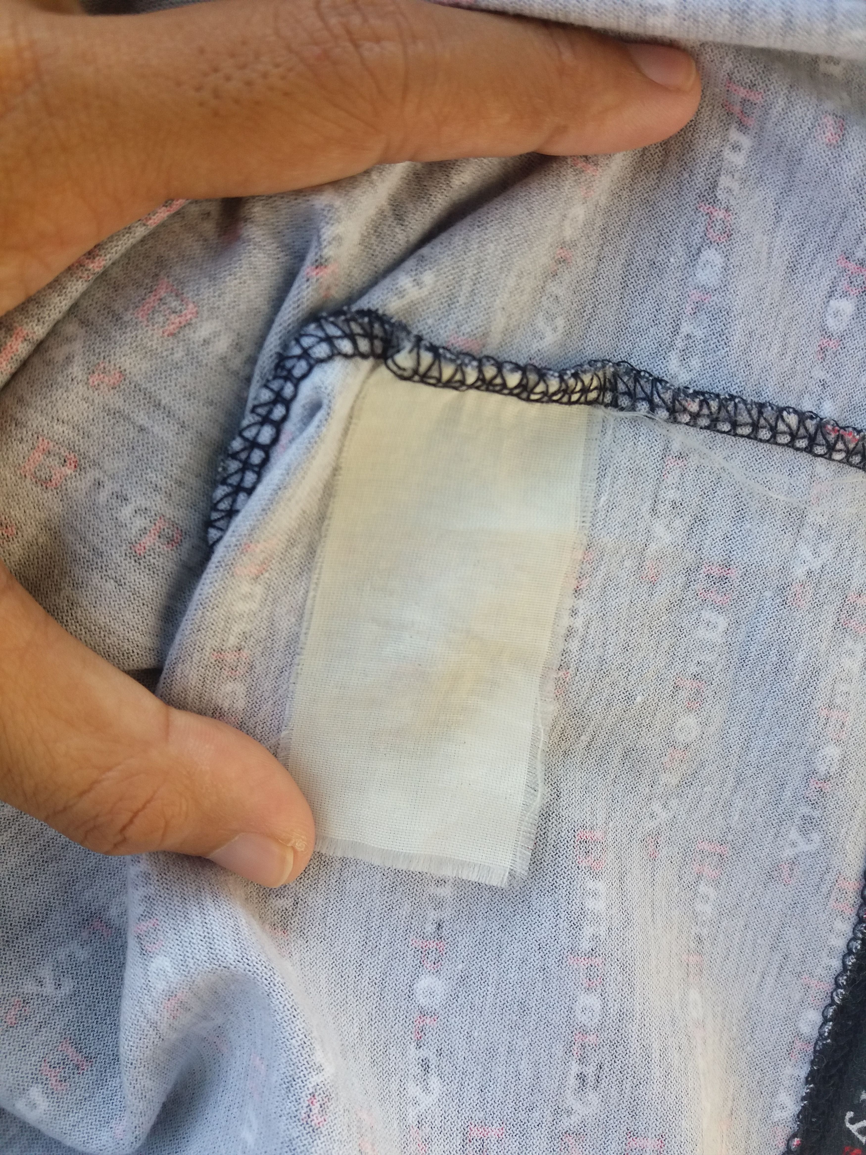 Burberry Vintage 90s Burberry Men Polo Spell Out Over shirt Size US M / EU 48-50 / 2 - 11 Thumbnail