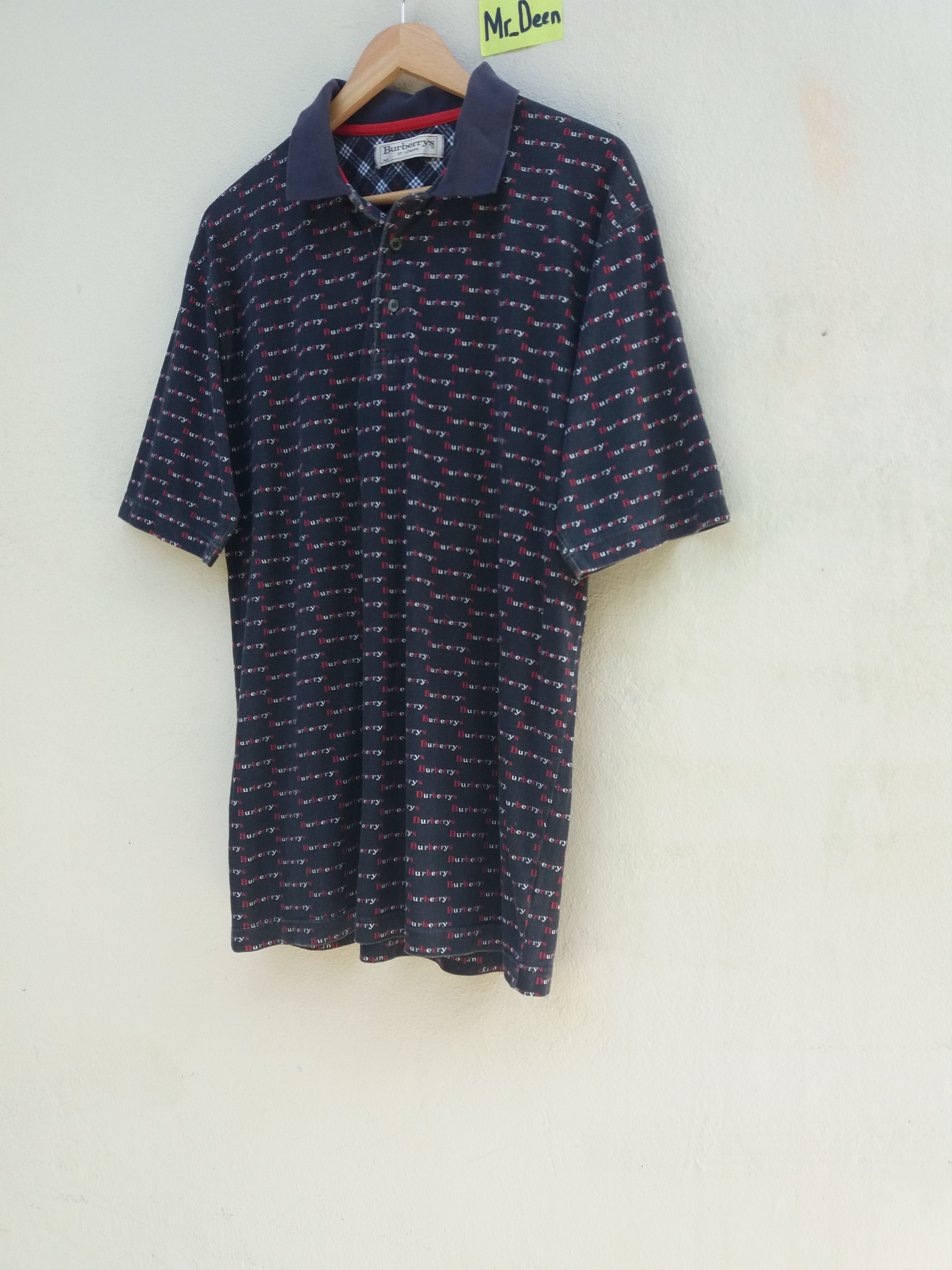 Burberry Vintage 90s Burberry Men Polo Spell Out Over shirt Size US M / EU 48-50 / 2 - 3 Thumbnail