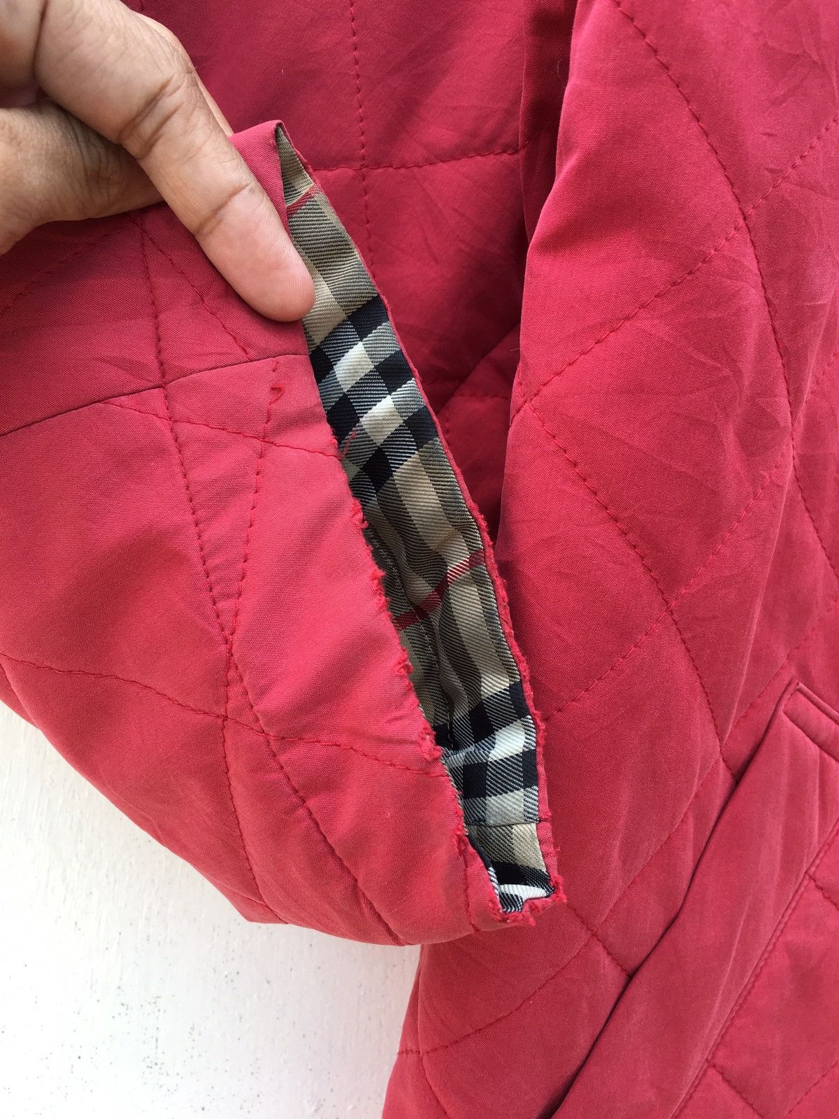 Burberry × Vintage Vintage Burberry Reversible Checkered Quilted Jacket Size US L / EU 52-54 / 3 - 16 Thumbnail