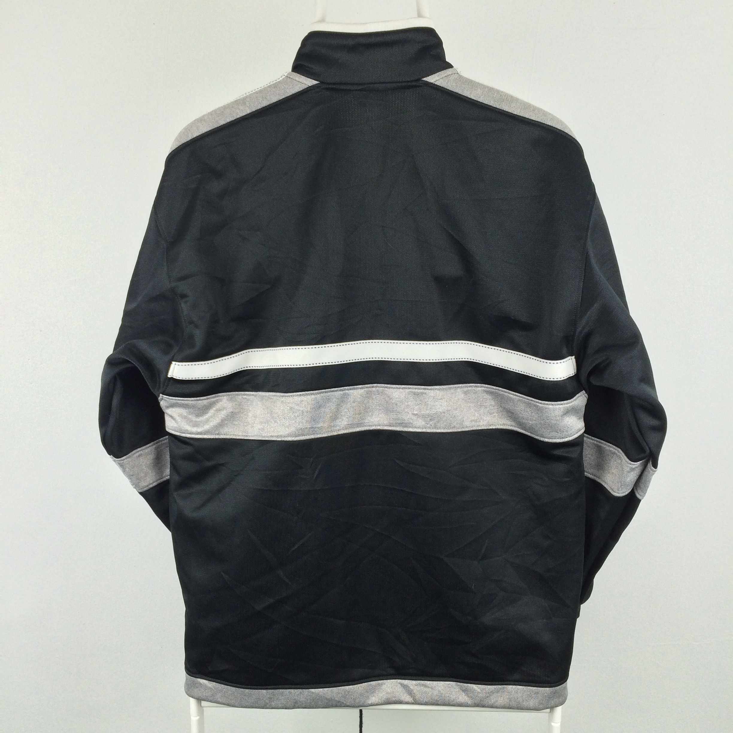 Fred Perry × Vintage Z6 VTG FRED PERRY SIDE TAPE TRACK TOP Size US S / EU 44-46 / 1 - 5 Thumbnail