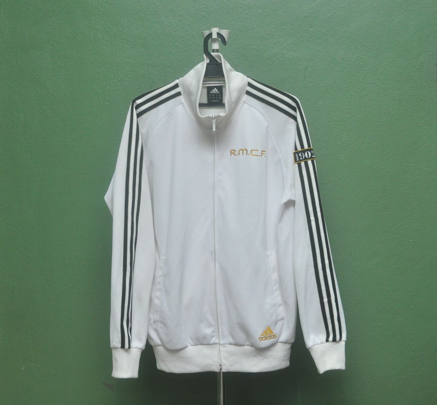 Japanese Brand × Vintage Vintage Real Madrid Famous Football Club Fashion Style Size US L / EU 52-54 / 3 - 1 Thumbnail