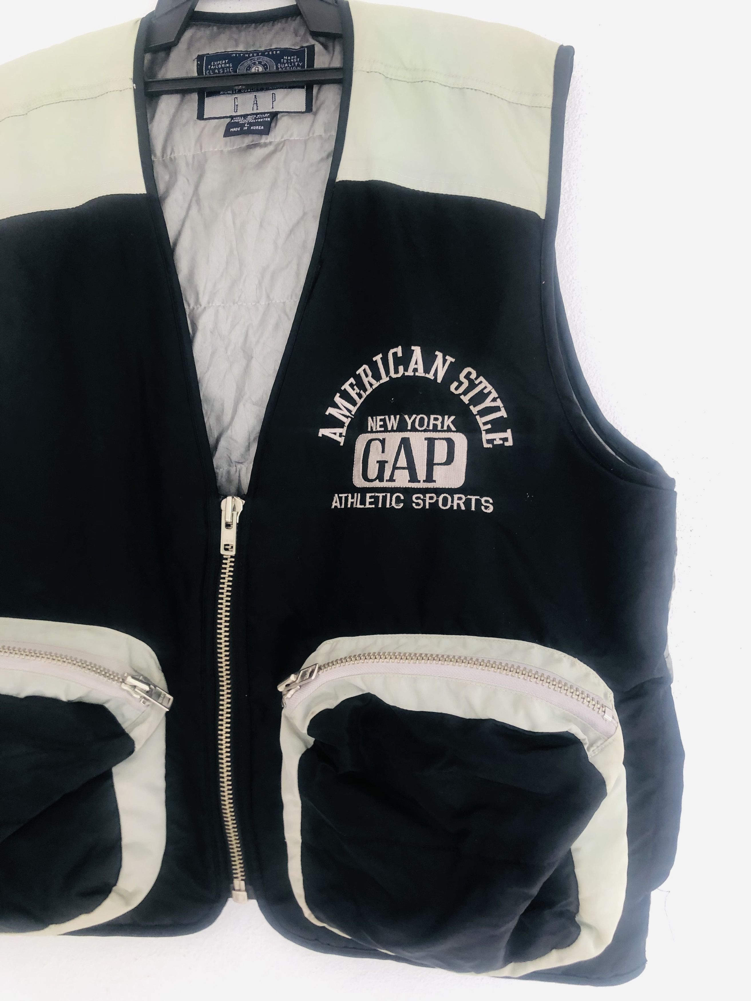Vintage GAP Streetwear Japanese Designed Fashion Style Vest