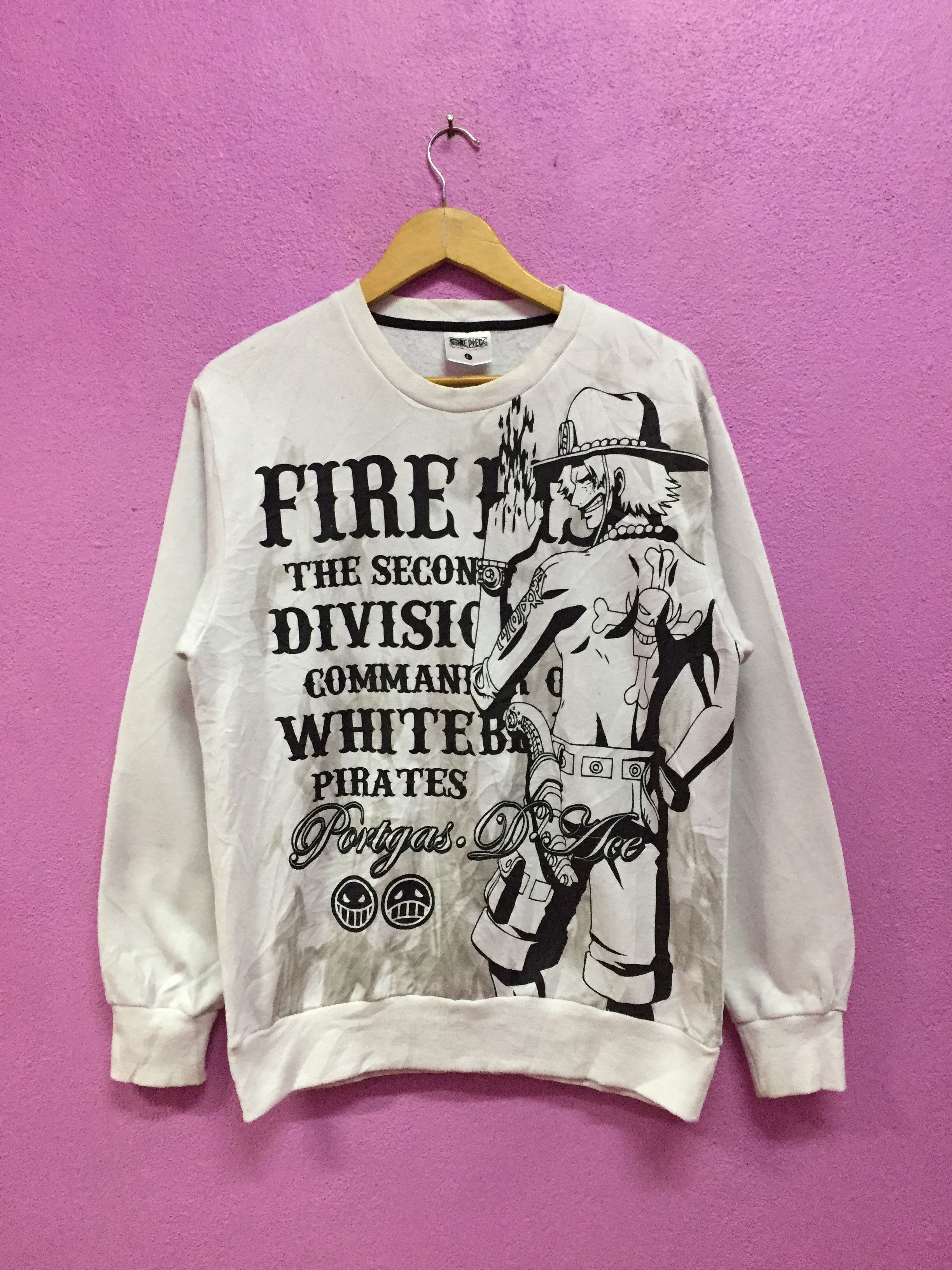 Anime One Piece Sweatshirts Size L Size US L / EU 52-54 / 3 - 1 Thumbnail